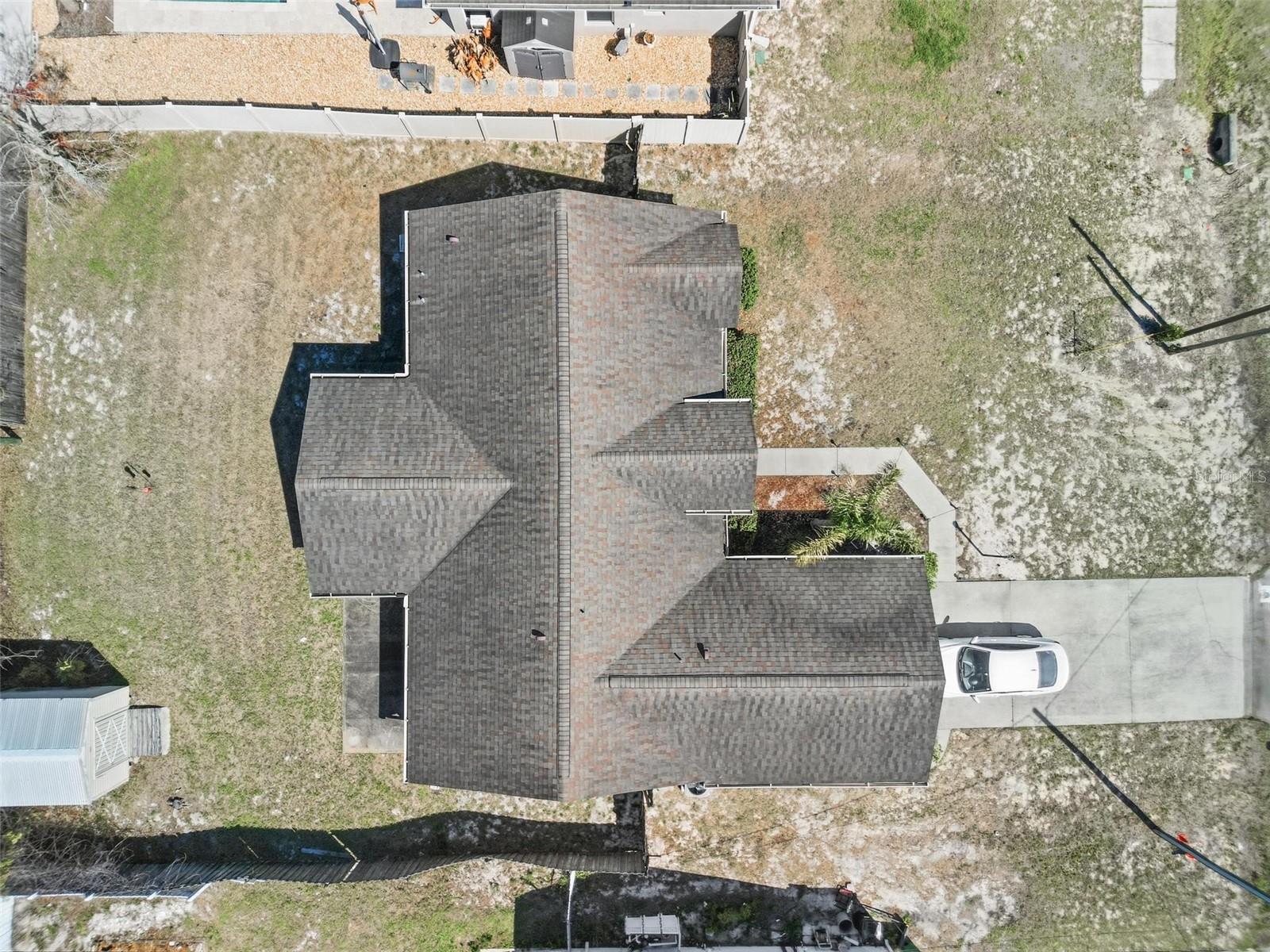 DELTONA LKS UN THREE - Residential