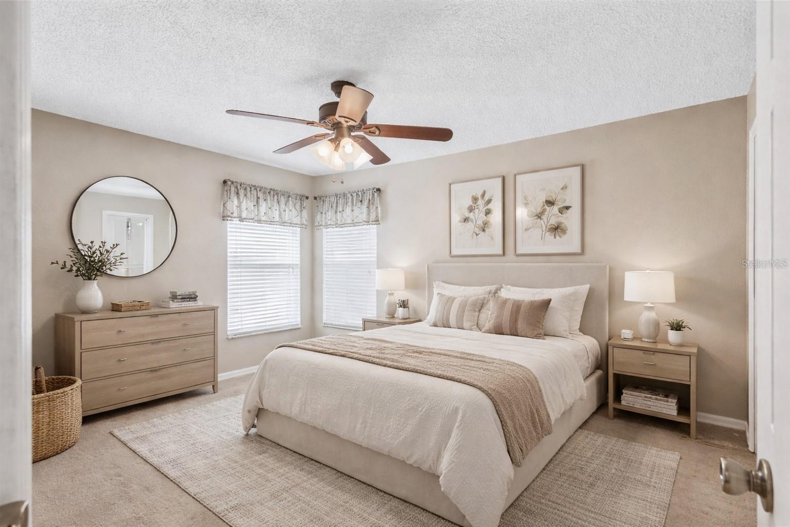 DELTONA LKS UN THREE - Residential