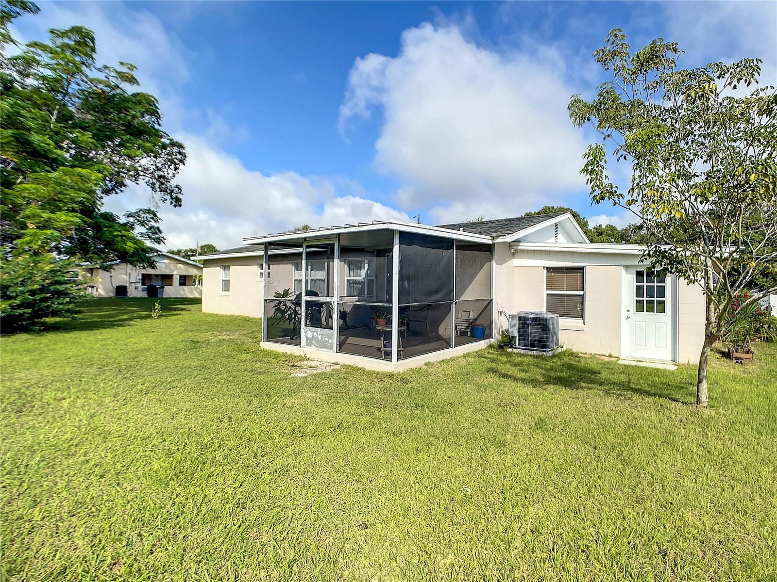 LAKE MARIE ESTATES 04 - Residential