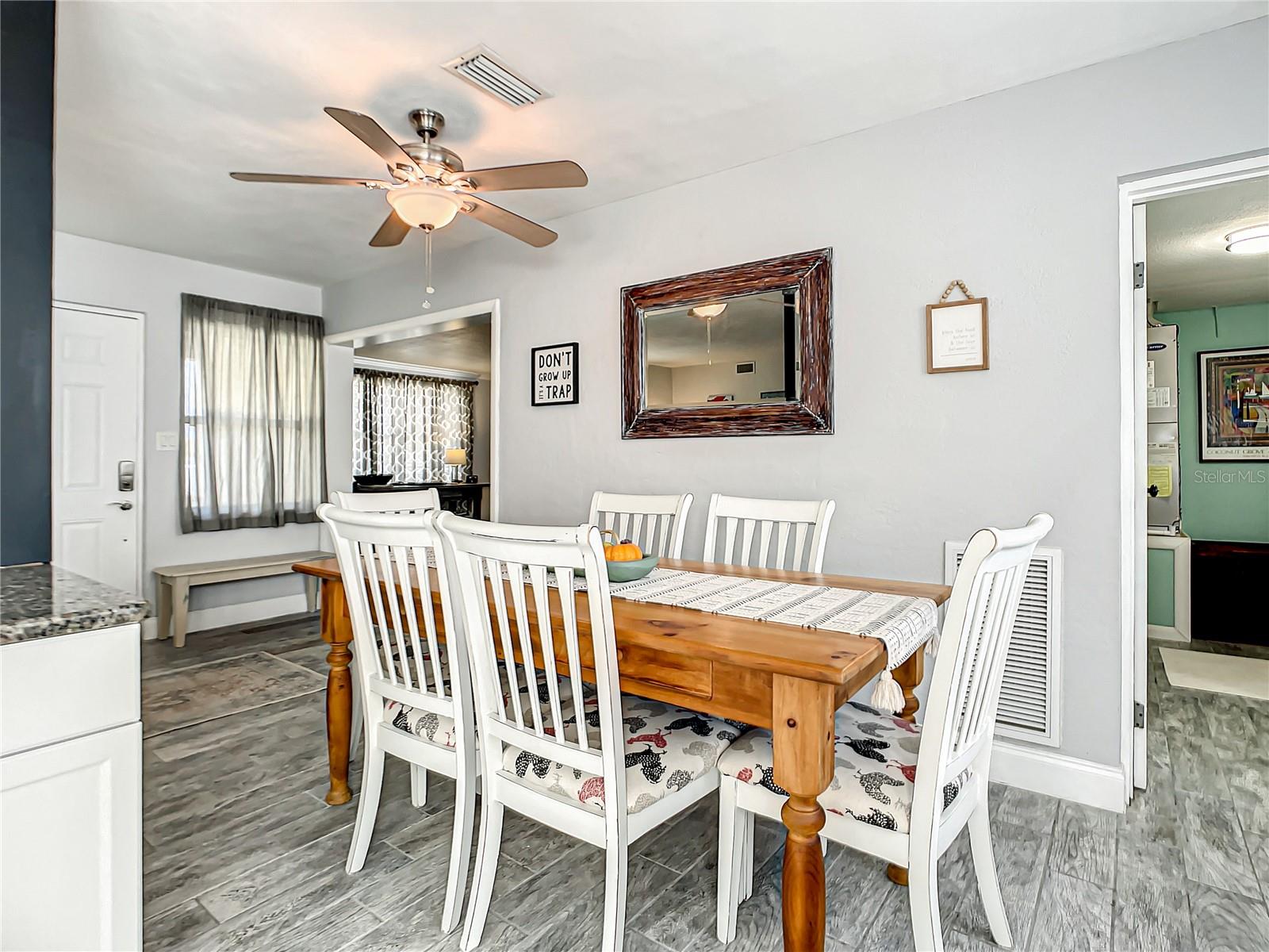 LAKE MARIE ESTATES 04 - Residential