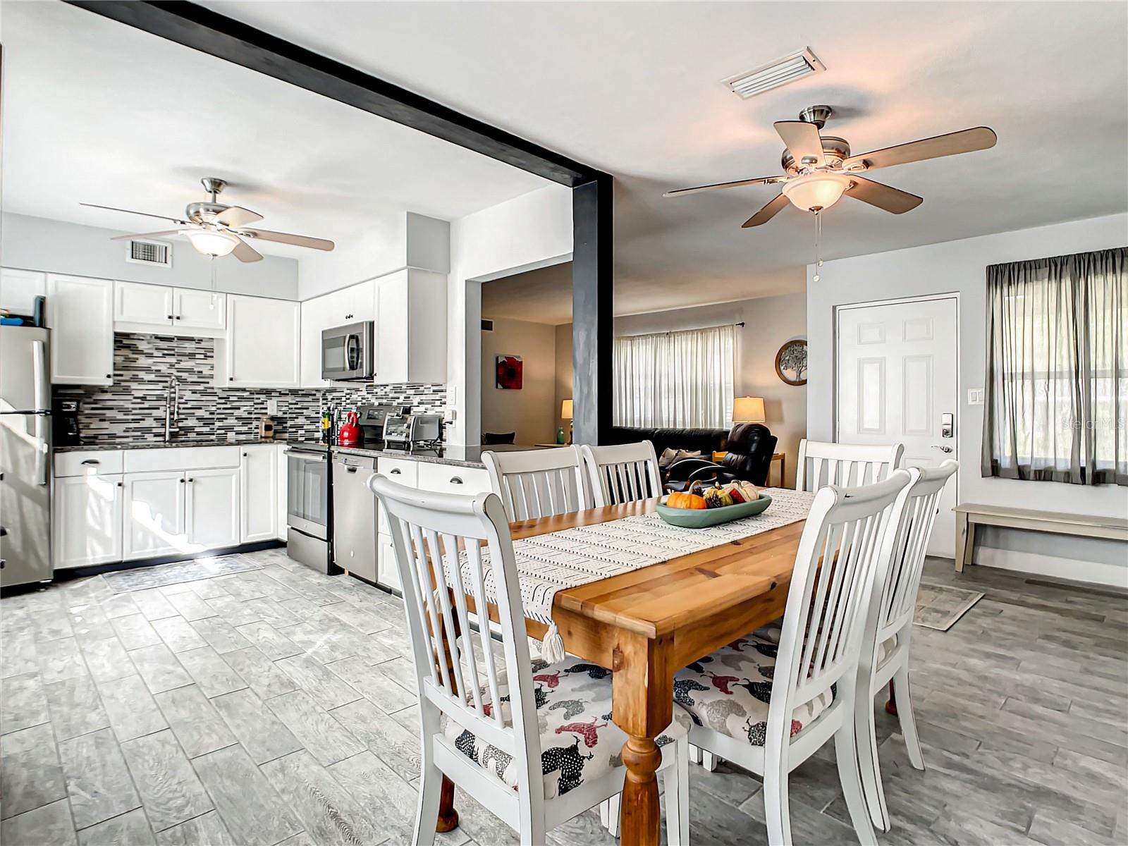 LAKE MARIE ESTATES 04 - Residential