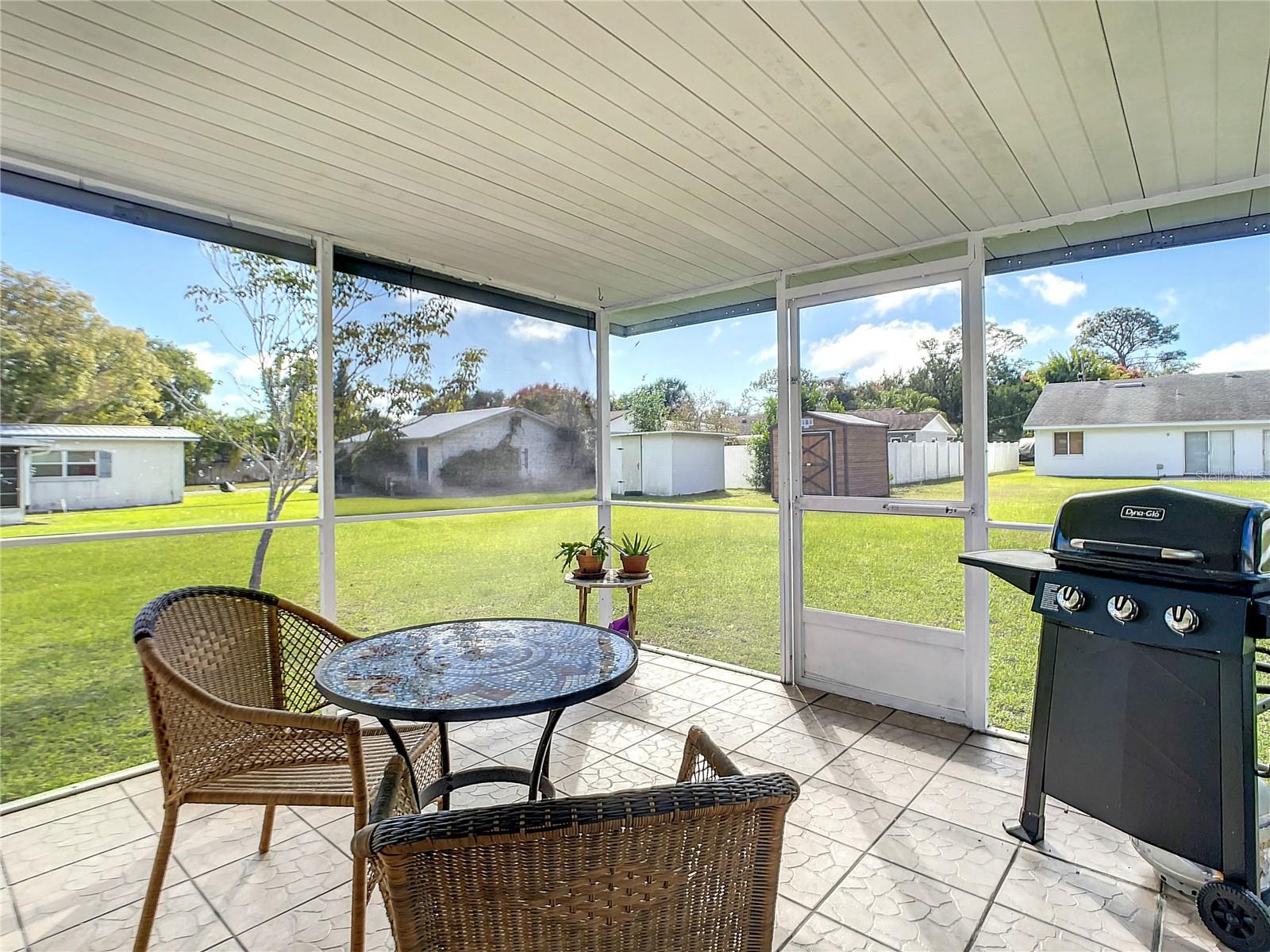 LAKE MARIE ESTATES 04 - Residential