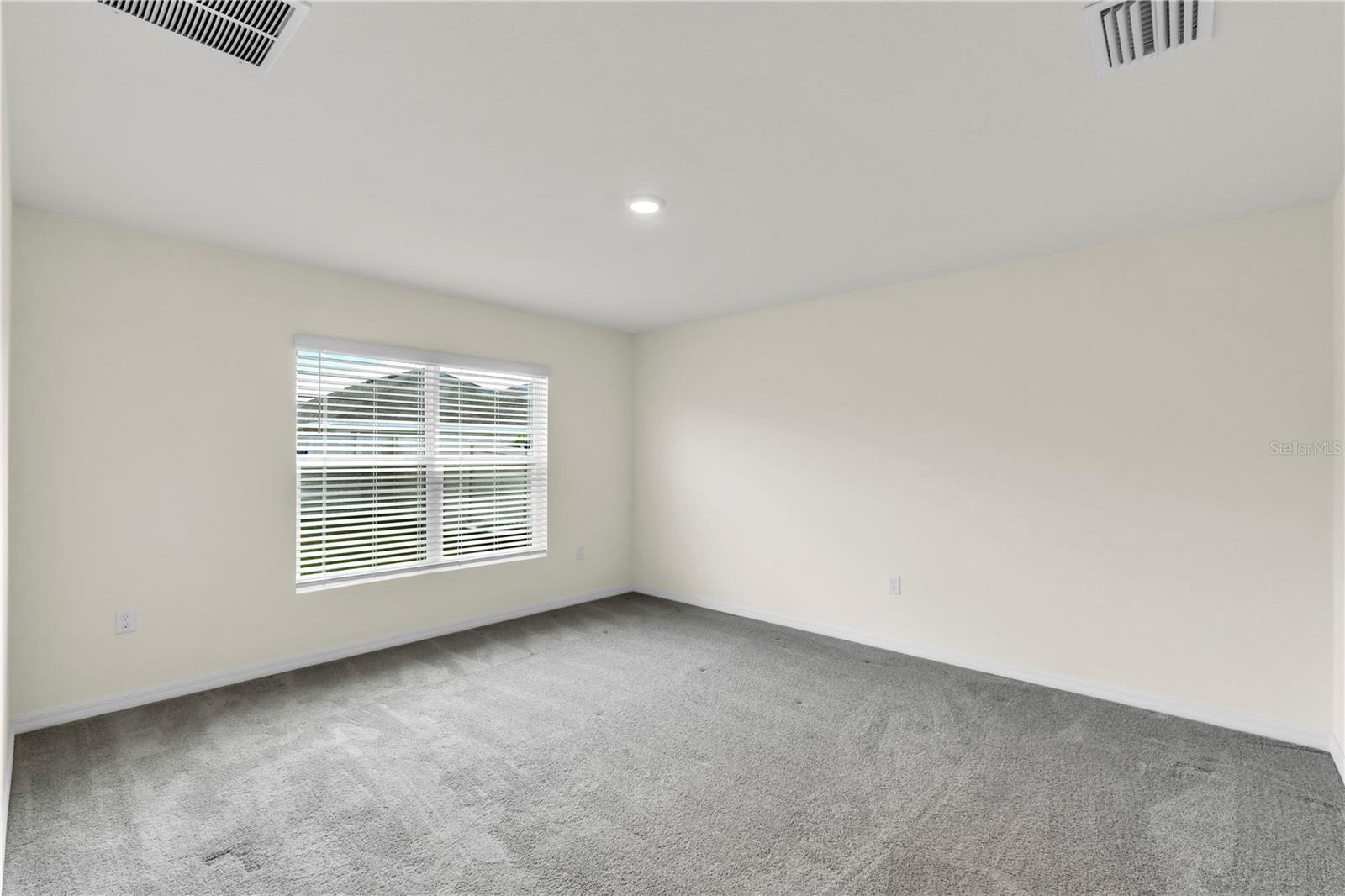 RIVER PARK - Residential
