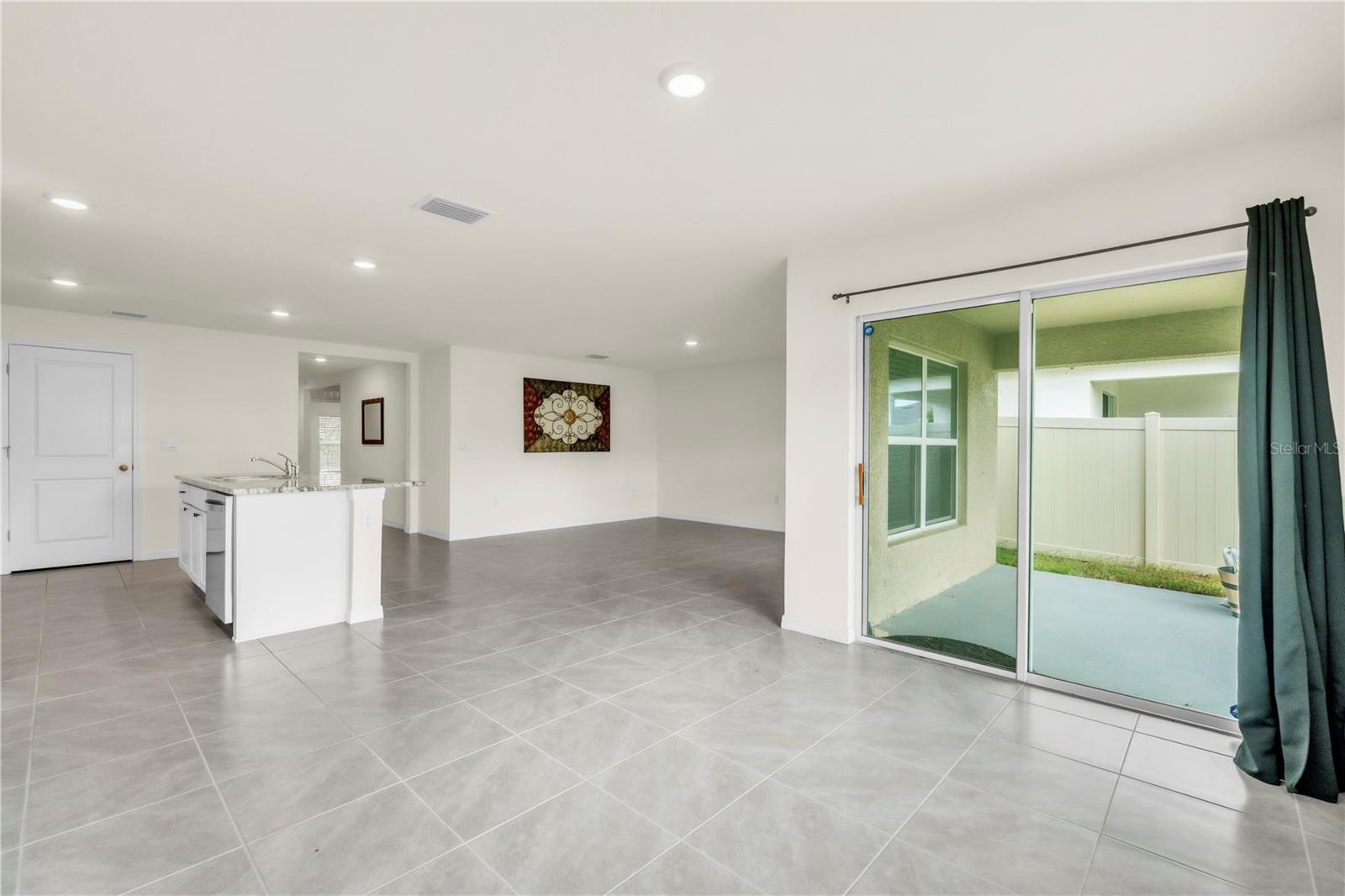 RIVER PARK - Residential