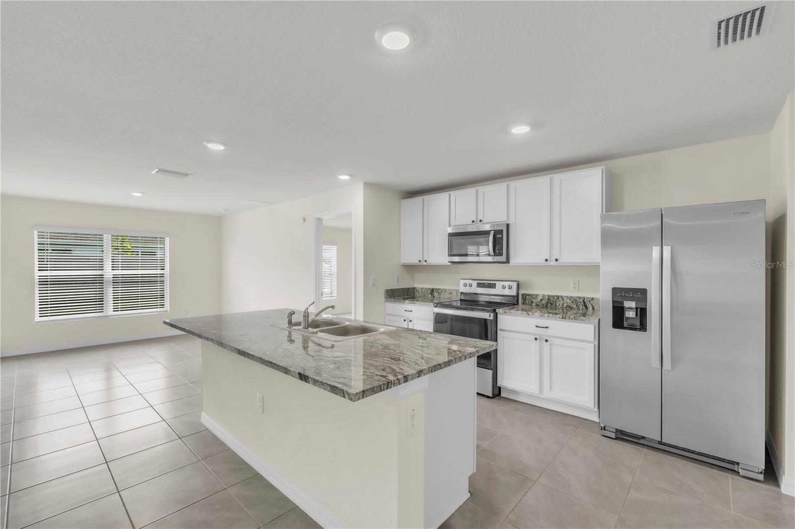 RIVER PARK - Residential