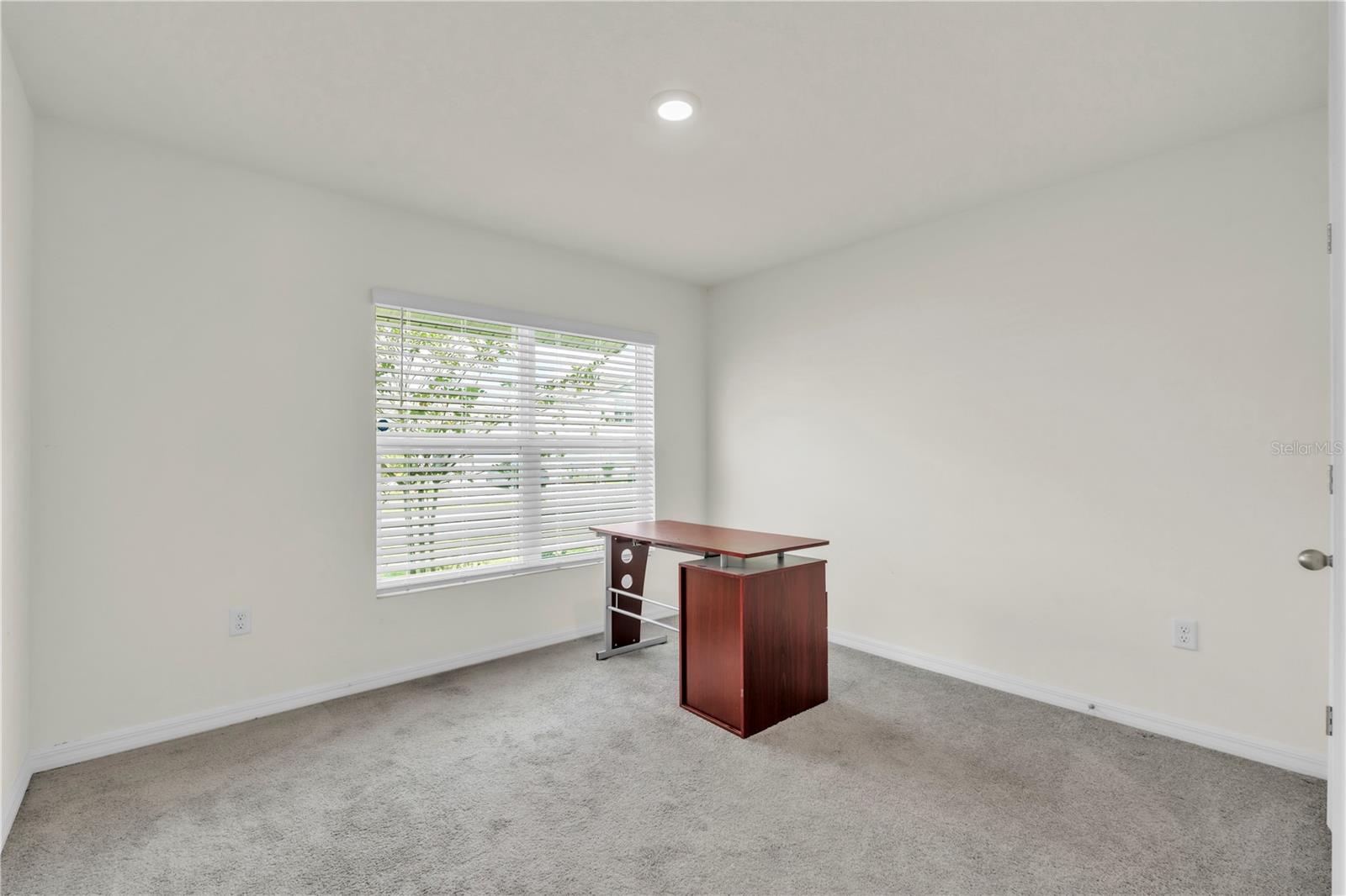RIVER PARK - Residential