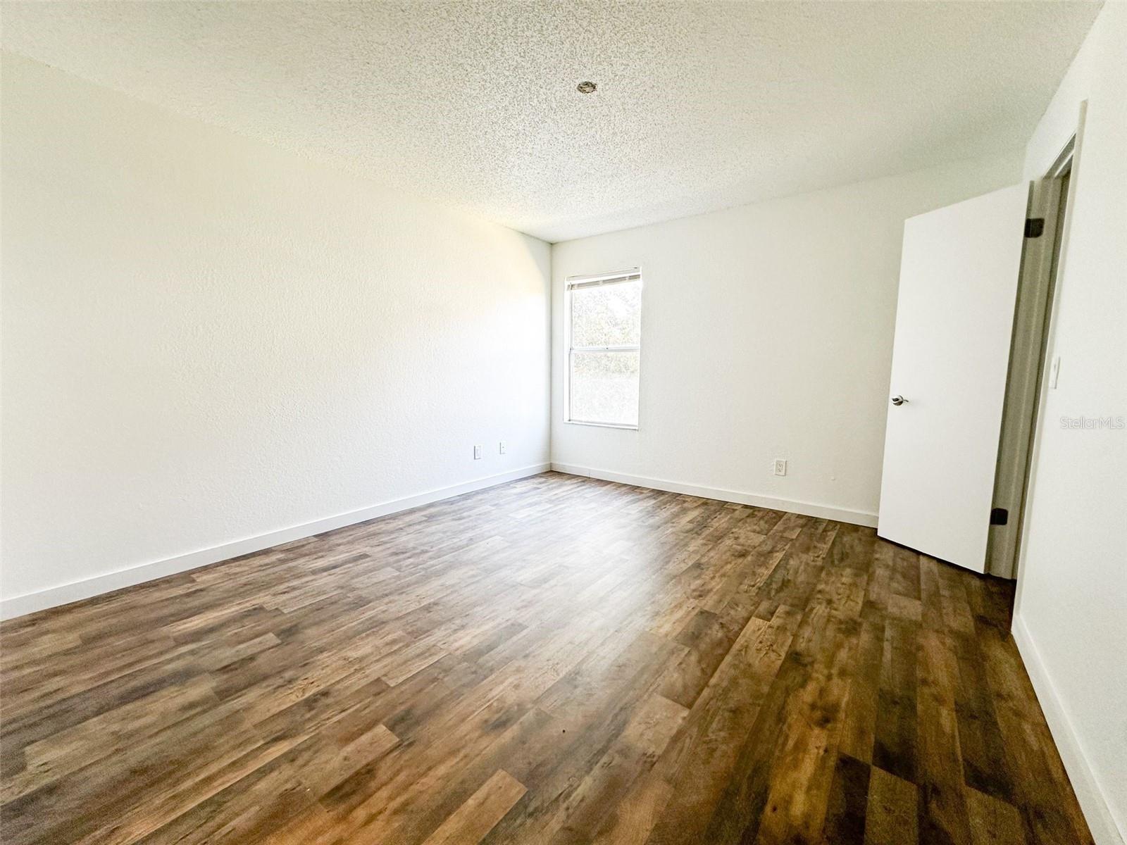 RESIDENCES/MILLENIA - Residential