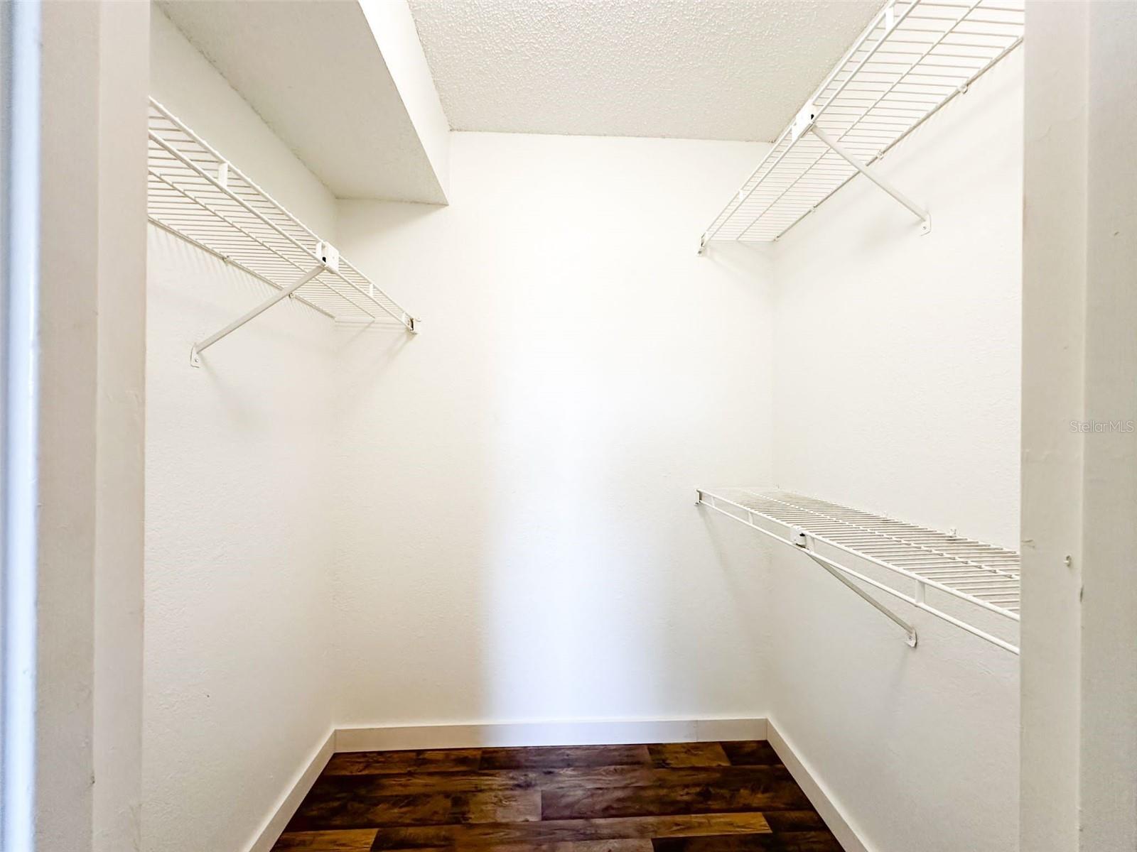 RESIDENCES/MILLENIA - Residential