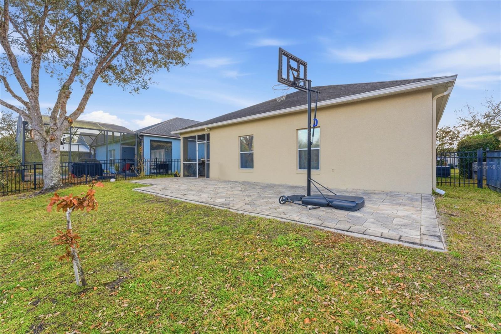 RYBOLT RESERVE PH 01 49 95 - Residential