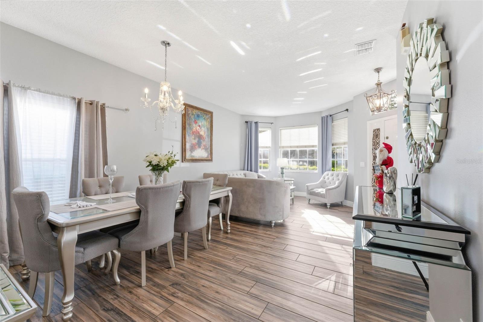 RYBOLT RESERVE PH 01 49 95 - Residential