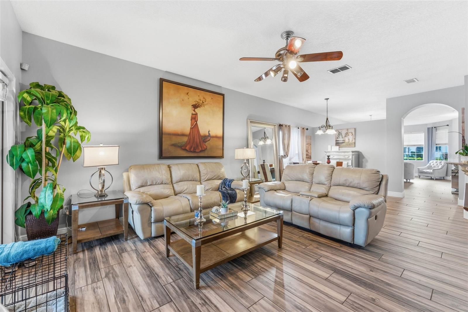 RYBOLT RESERVE PH 01 49 95 - Residential