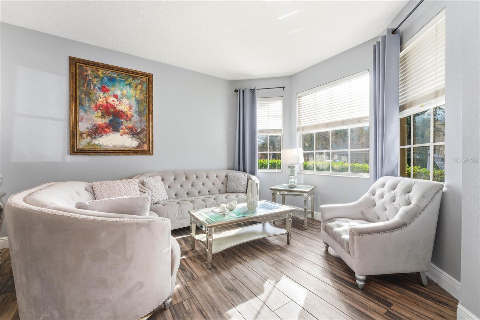 RYBOLT RESERVE PH 01 49 95 - Residential