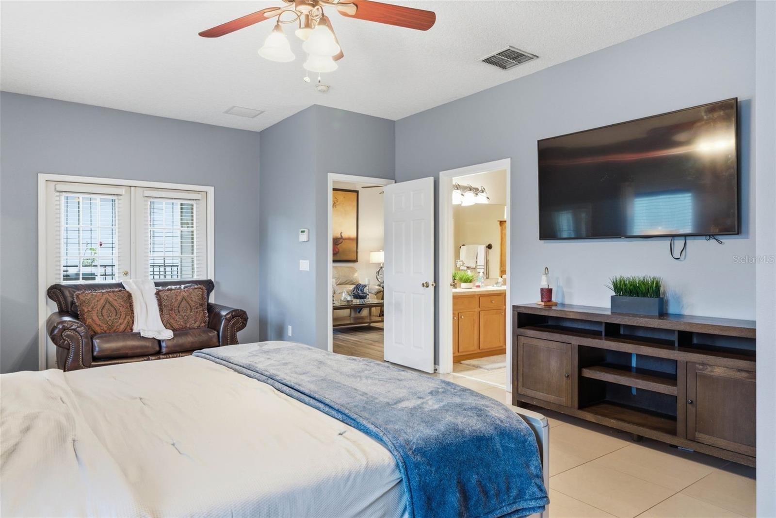 RYBOLT RESERVE PH 01 49 95 - Residential