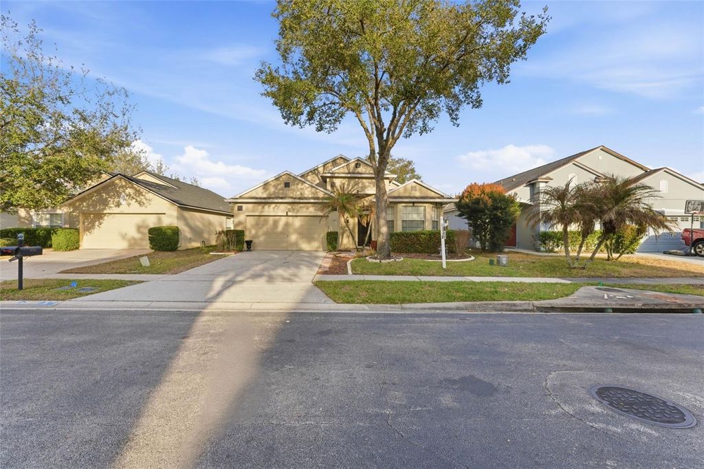 Photo of 4755 Northern Dancer Way, Orlando, FL 32826 (MLS # O6384504)