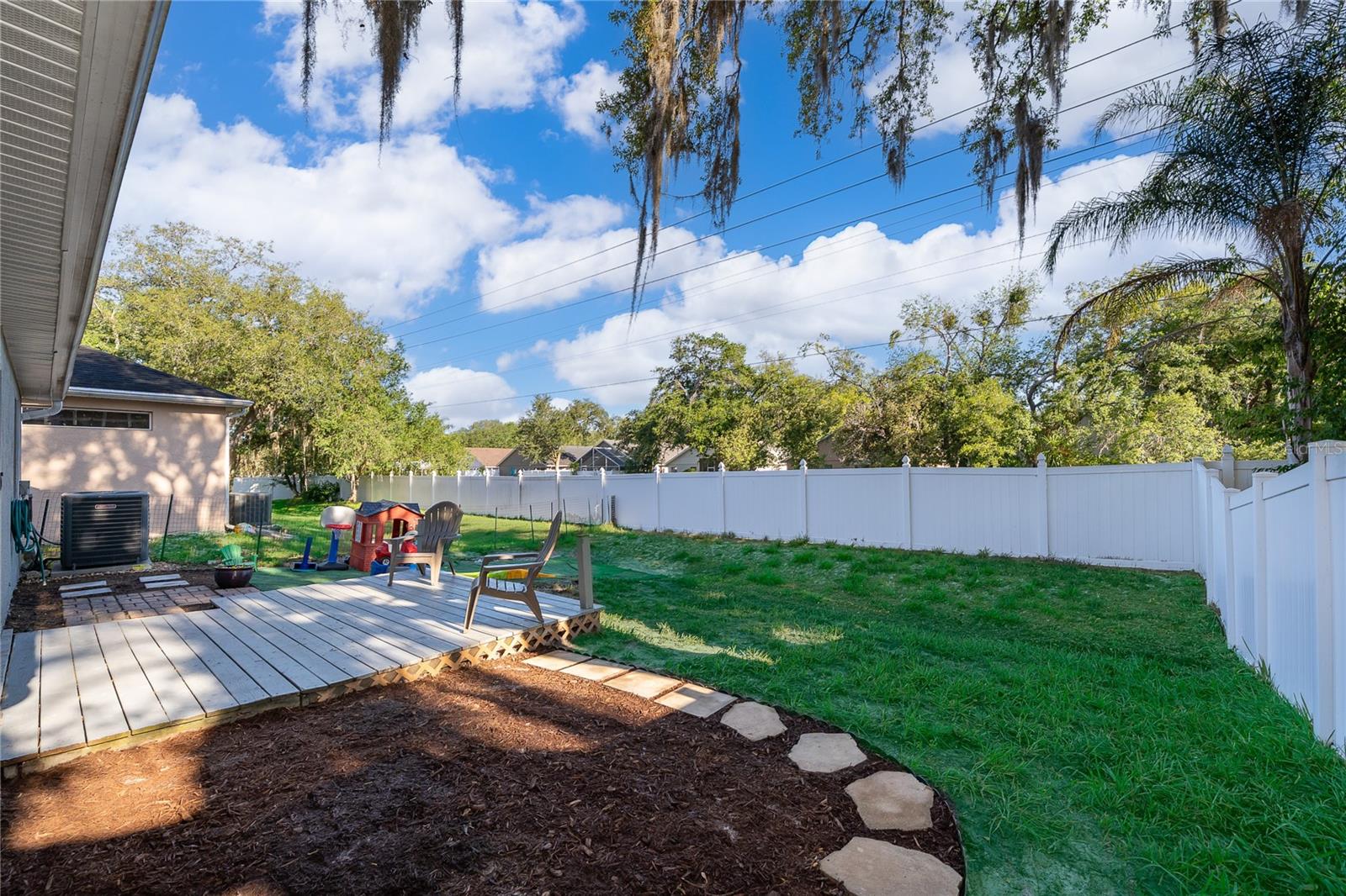 TUSCA OAKS - Residential