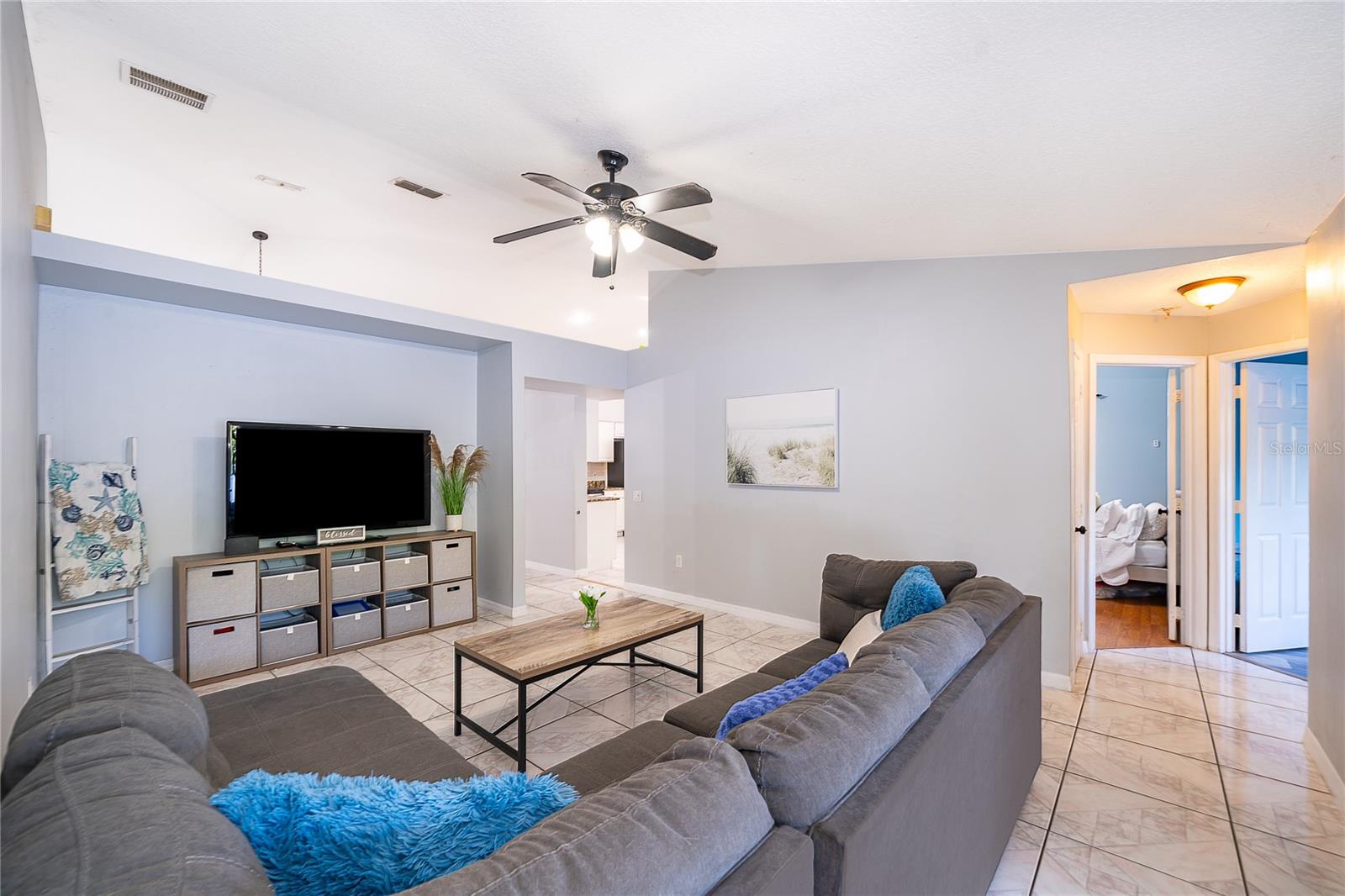 TUSCA OAKS - Residential