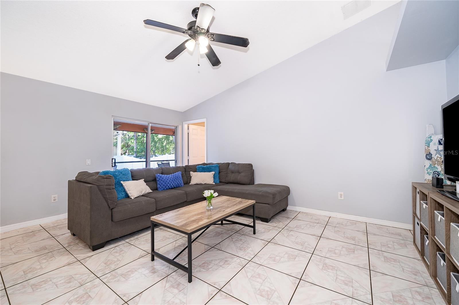 TUSCA OAKS - Residential
