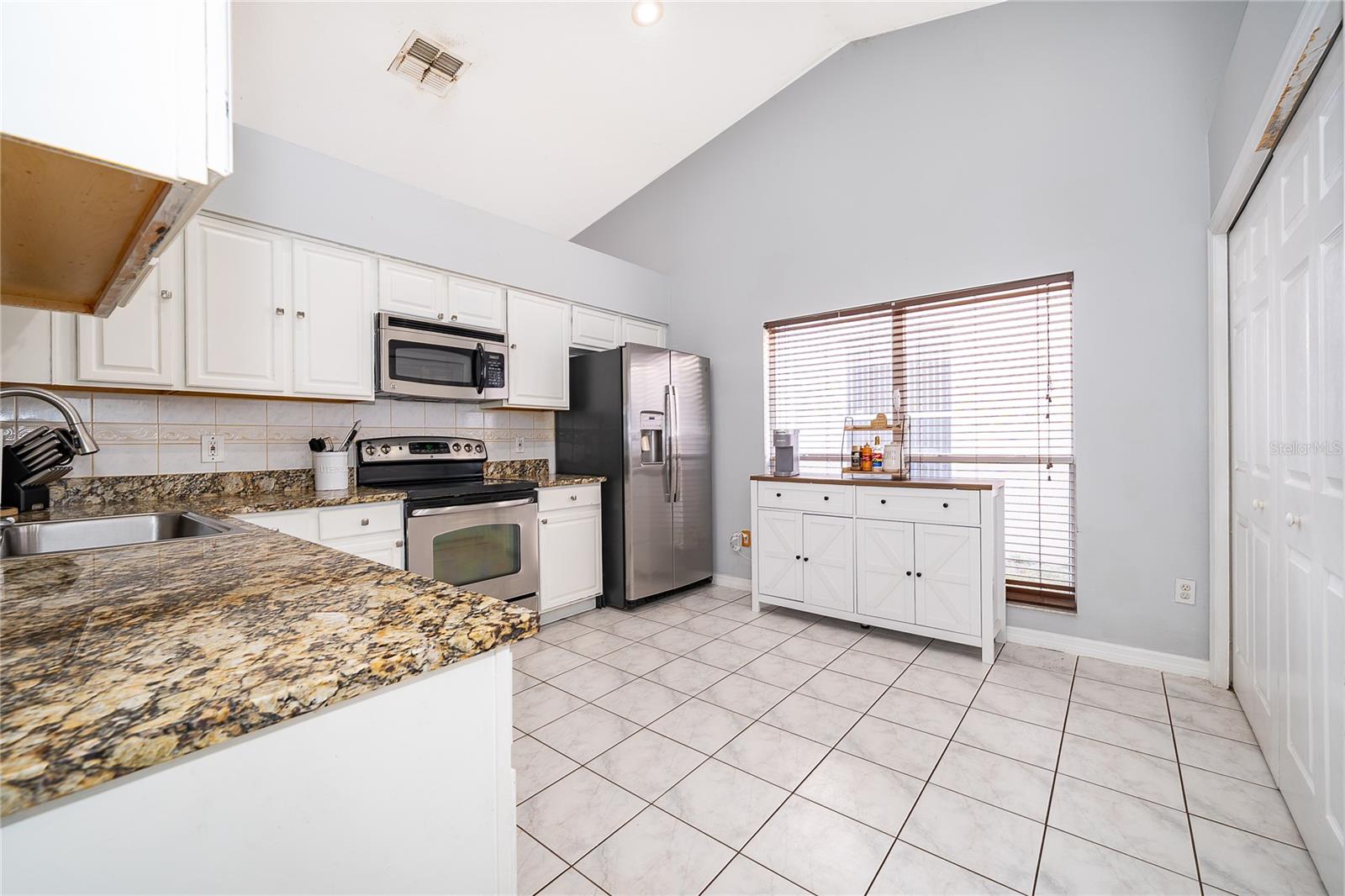 560 PLEASANT GROVE DRIVE