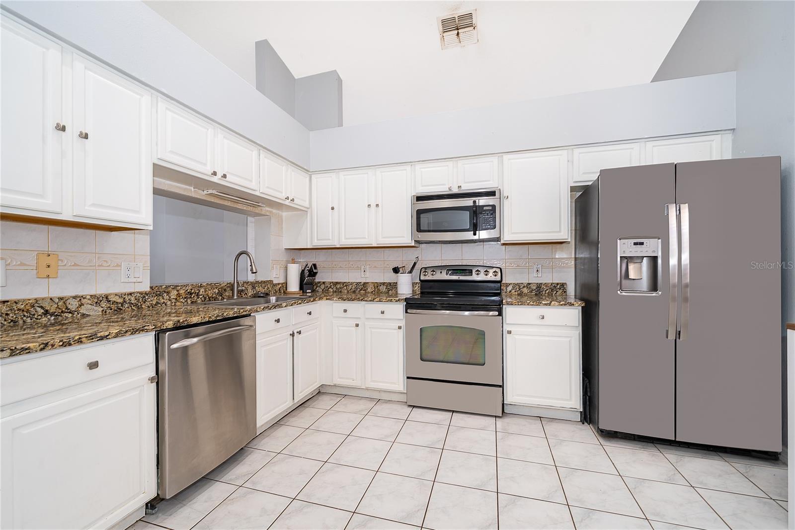 TUSCA OAKS - Residential