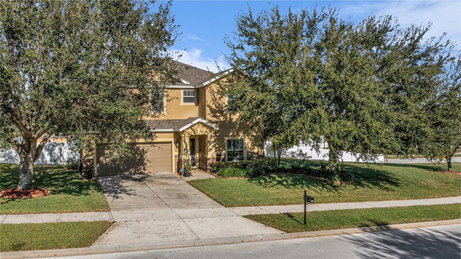 VERDE RIDGE - Residential