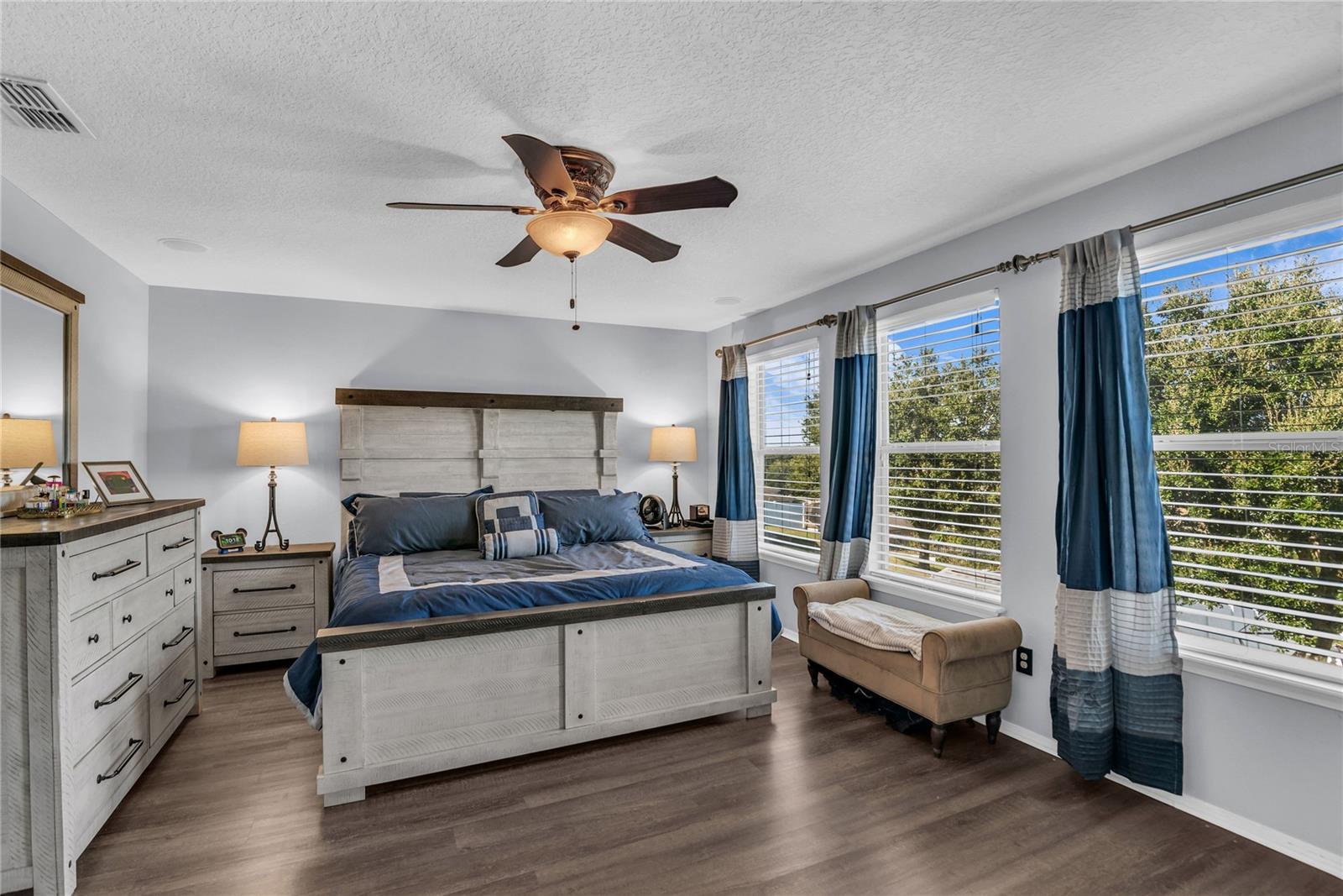 VERDE RIDGE - Residential