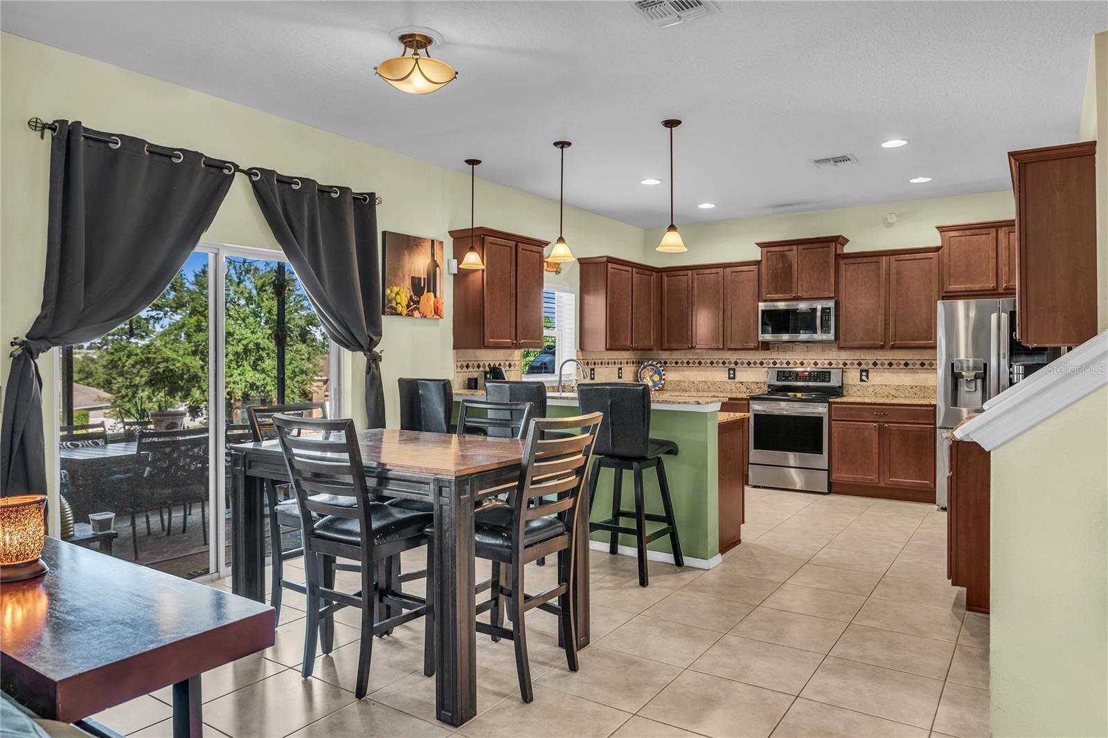 VERDE RIDGE - Residential