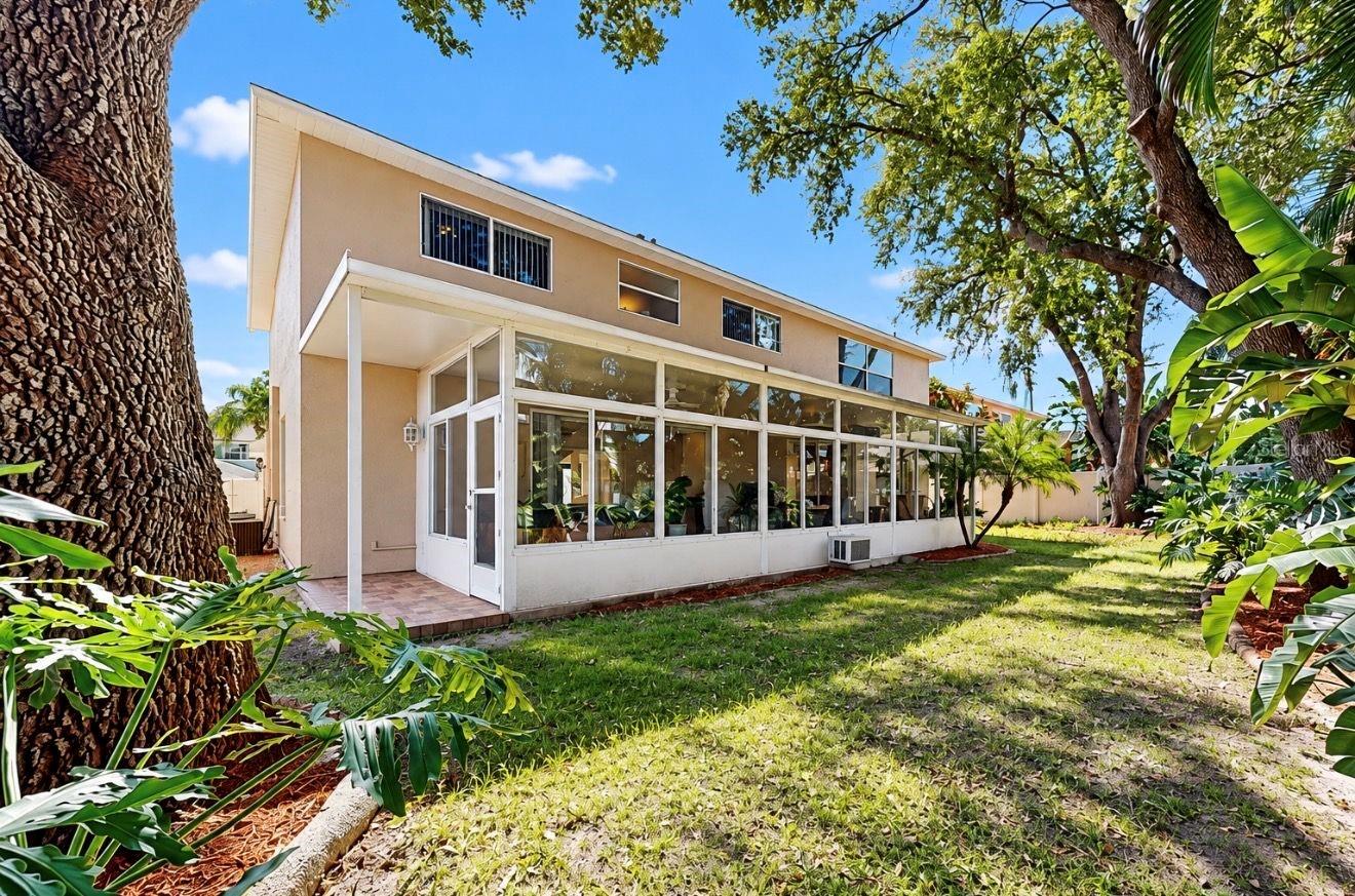 11214 LONGBROOKE DRIVE