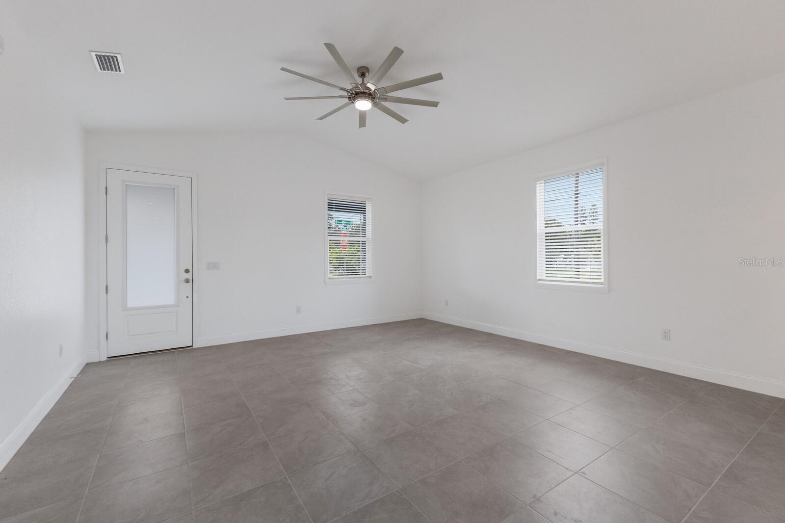 MRS F N HORTONS ADD TO BRAIDENTOWN - Residential