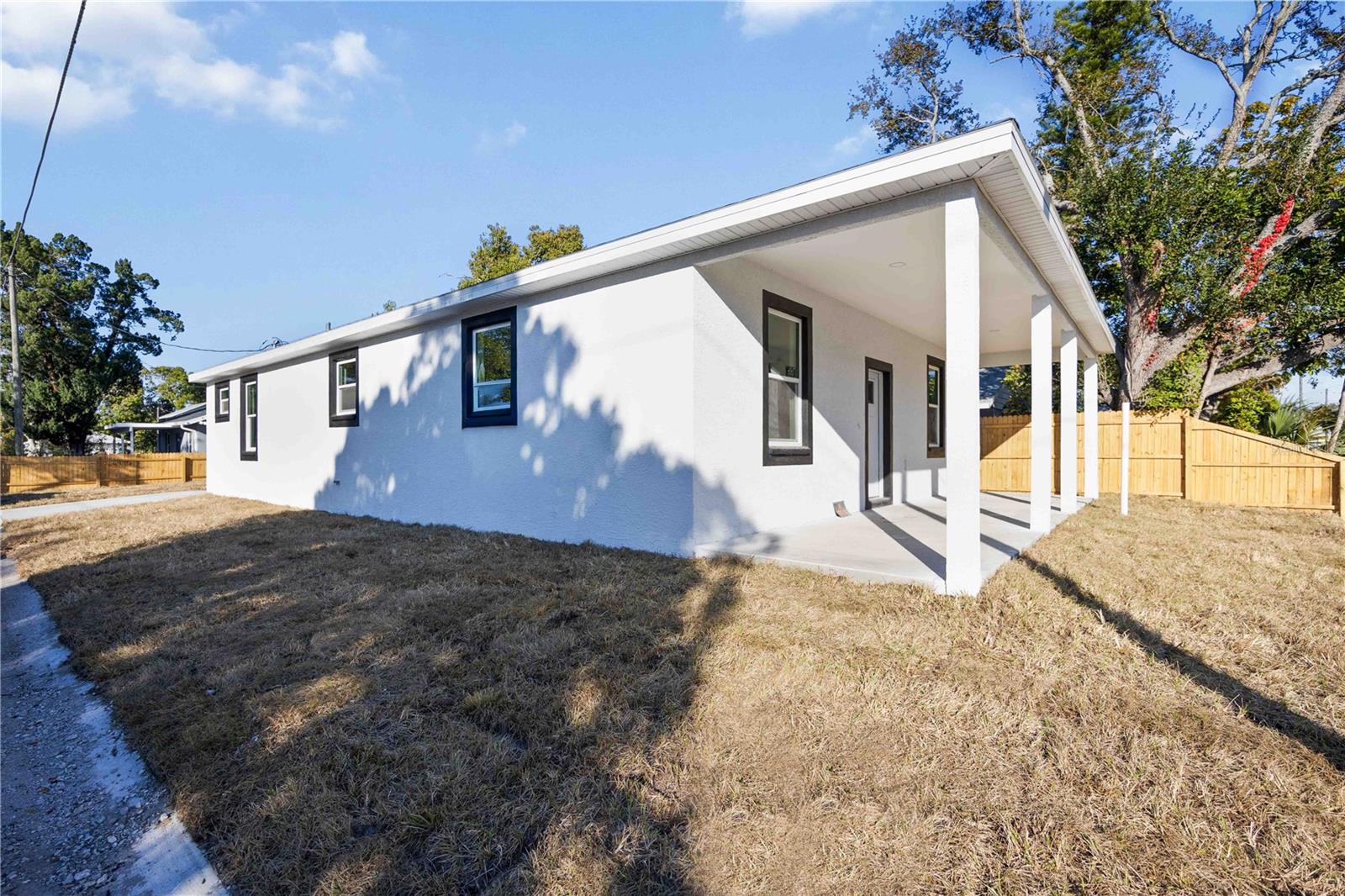 MRS F N HORTONS ADD TO BRAIDENTOWN - Residential