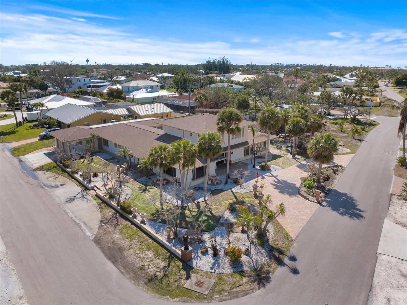 715 GOLDEN BEACH BOULEVARD