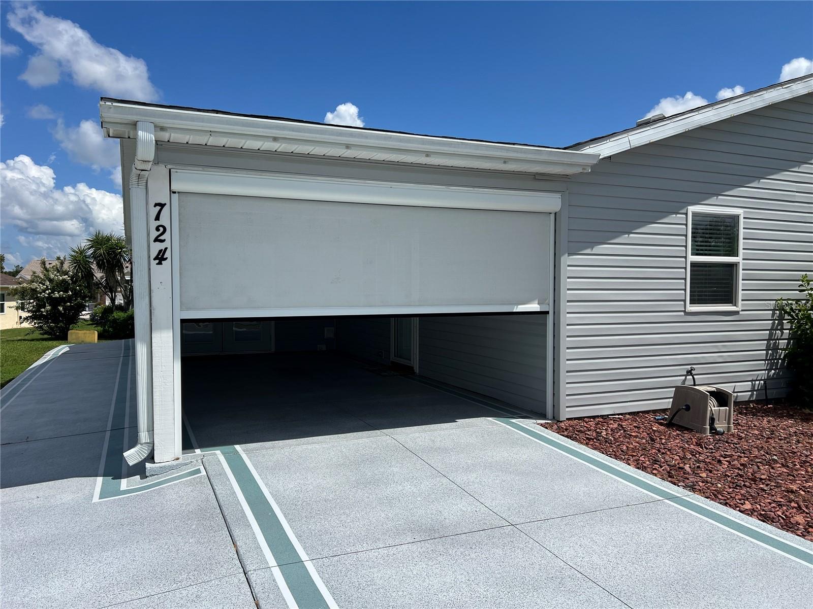 724 PRADO DRIVE