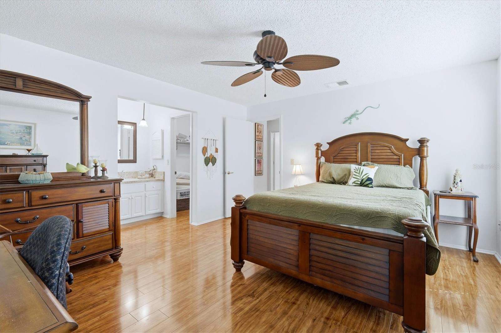 SANDPOINTE ESTATES UNIT II - Residential