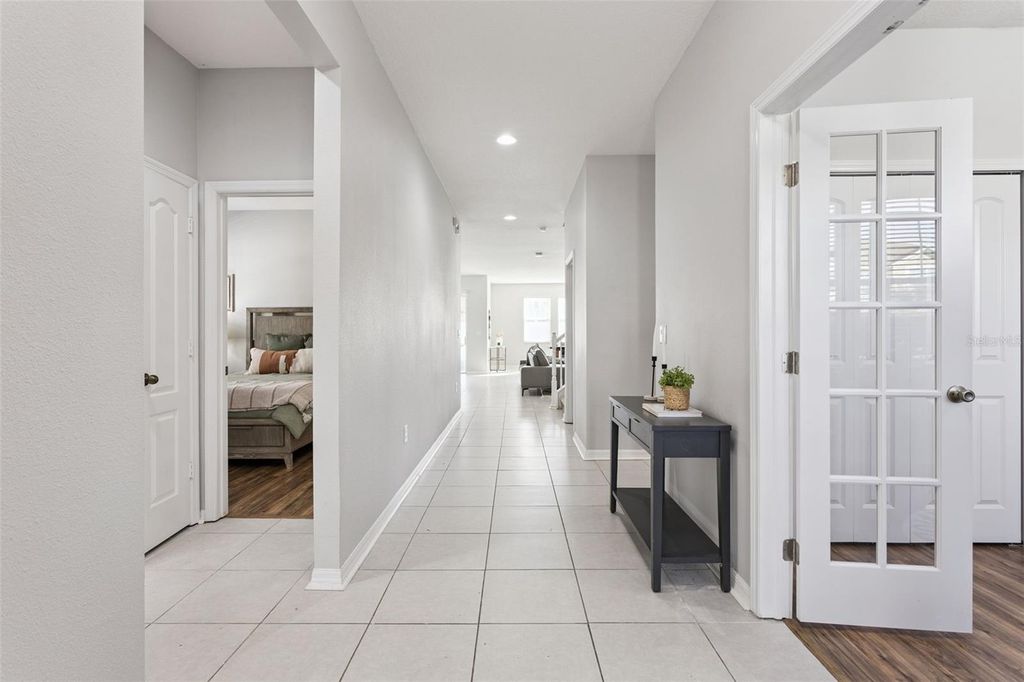 Photo of 3448 Somerset Park Drive, Orlando, FL 32824 (MLS # O6363093)