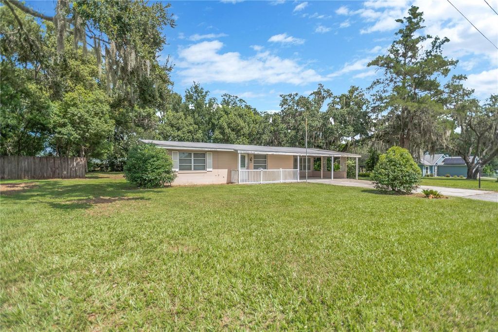 Photo of 37317 Lemon Avenue, Zephyrhills, FL 33541 (MLS # TB8431399)
