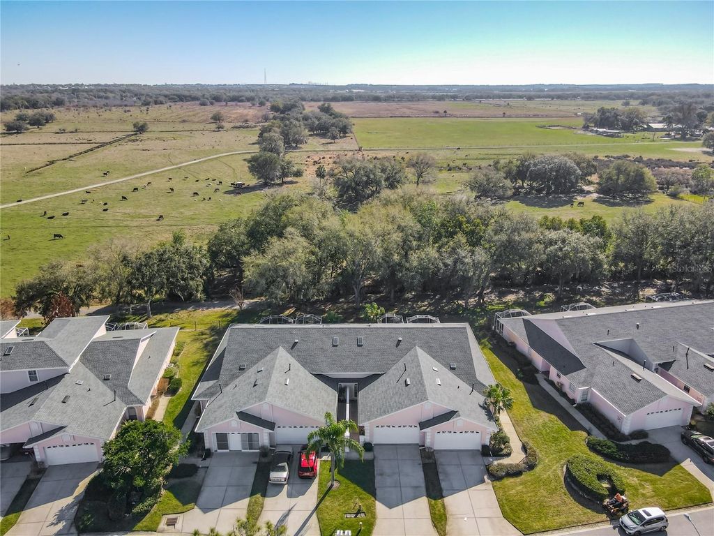 Photo of 47 Enclave Drive, Winter Haven, FL 33884 (MLS # P4937867)