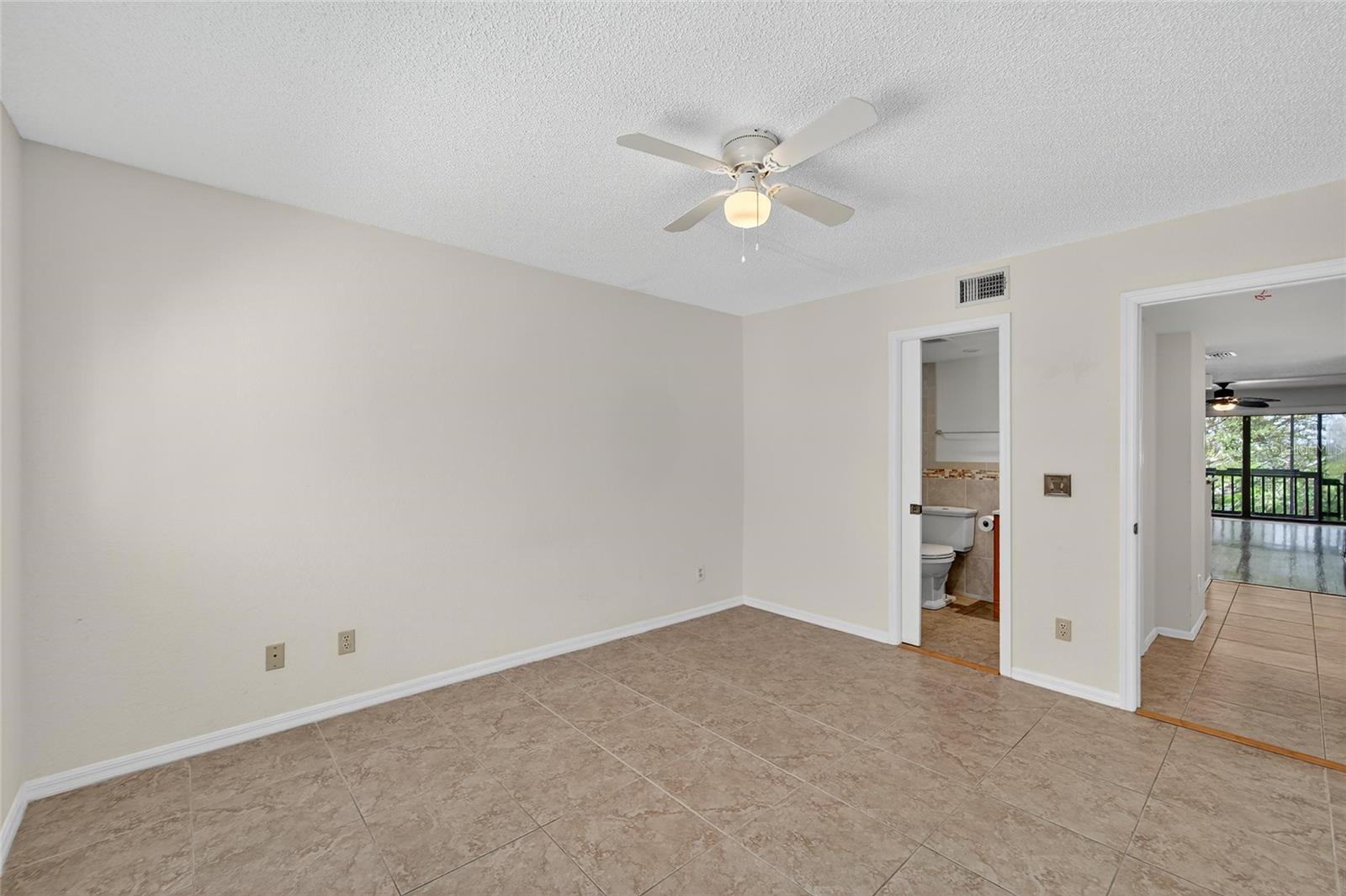 TARA CAY III - Residential
