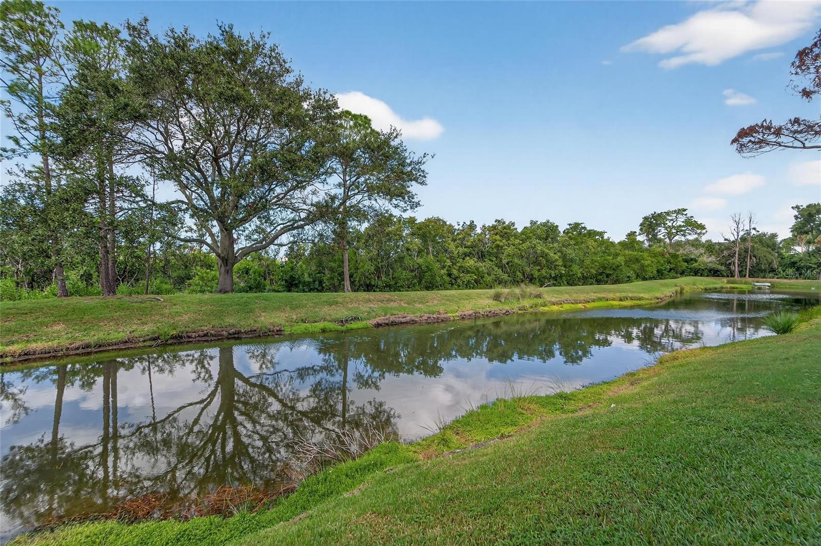 TARA CAY III - Residential