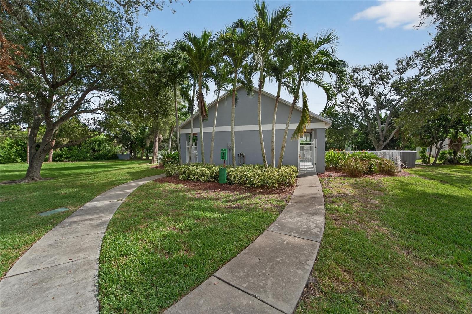 TARA CAY III - Residential