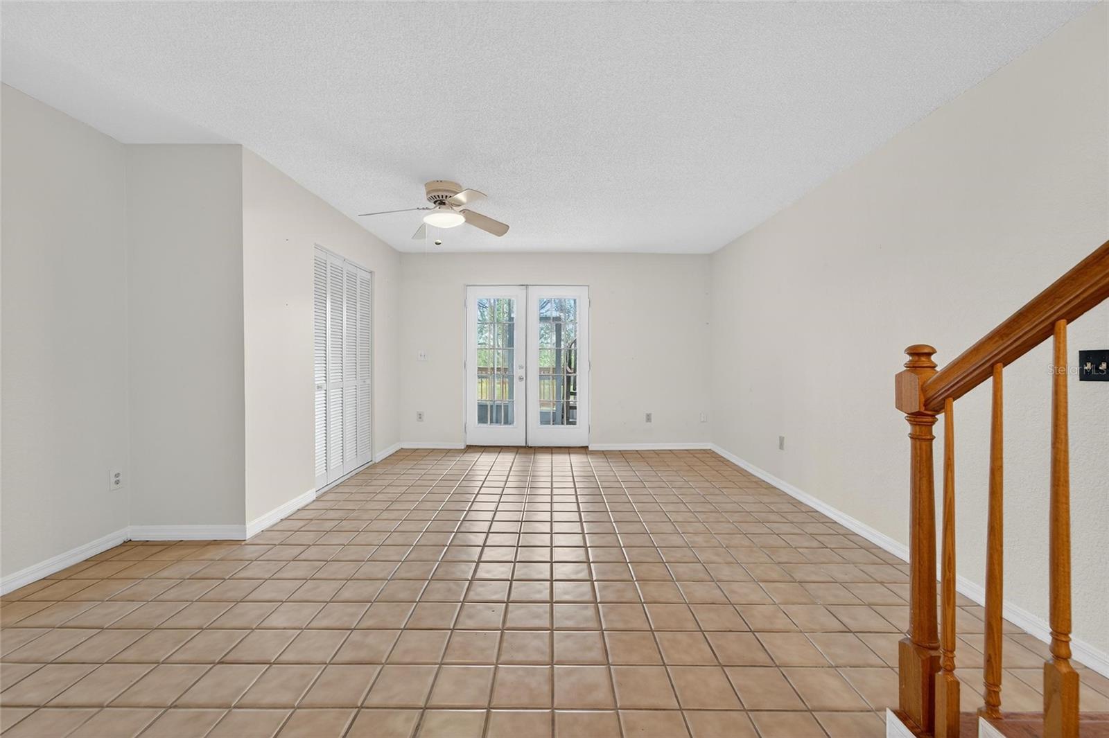 TARA CAY III - Residential