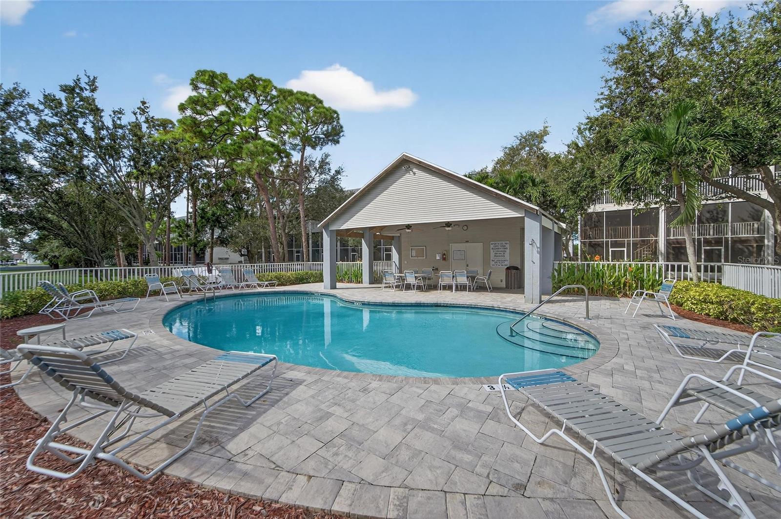 TARA CAY III - Residential