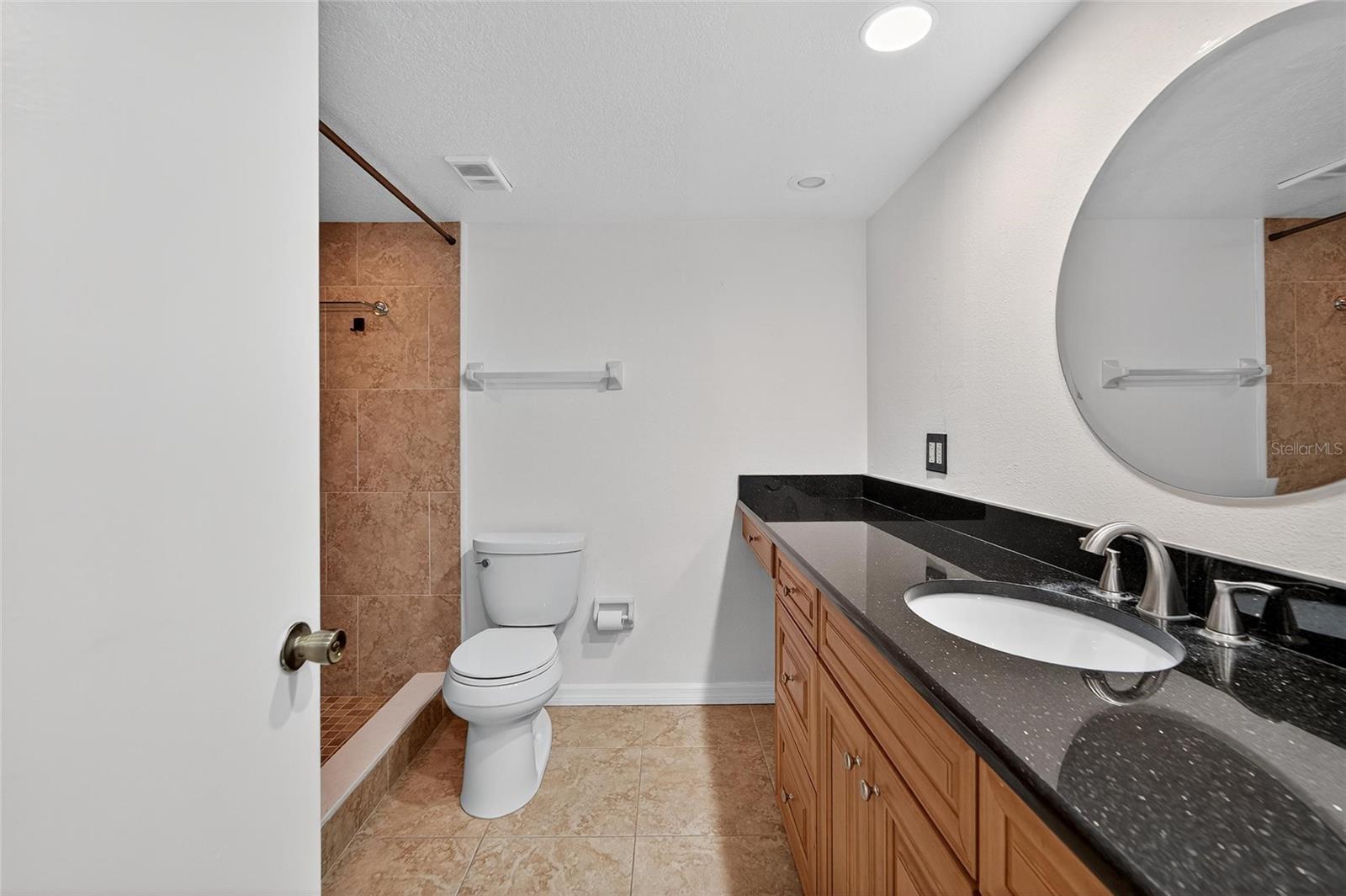 TARA CAY III - Residential