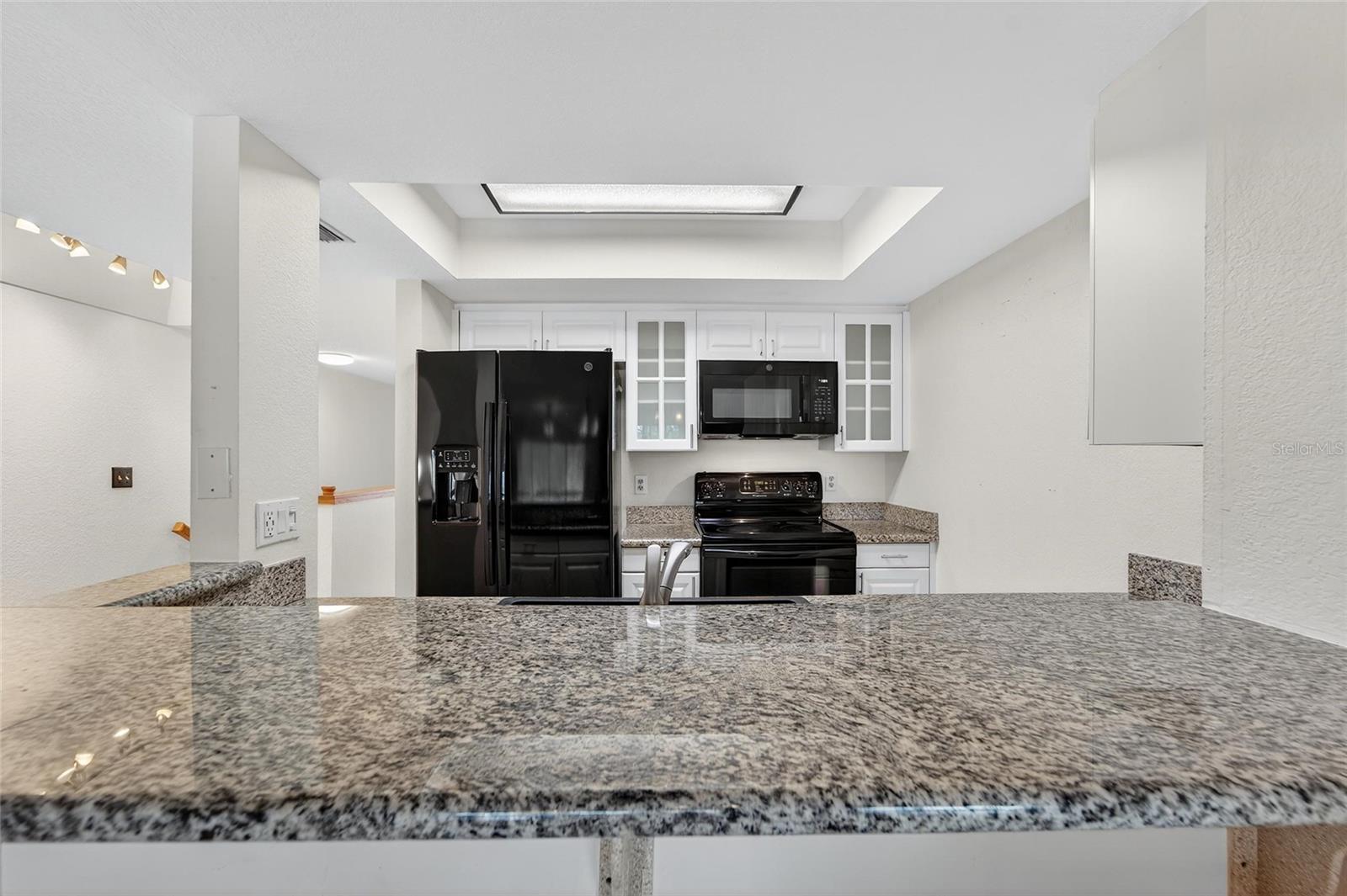 TARA CAY III - Residential