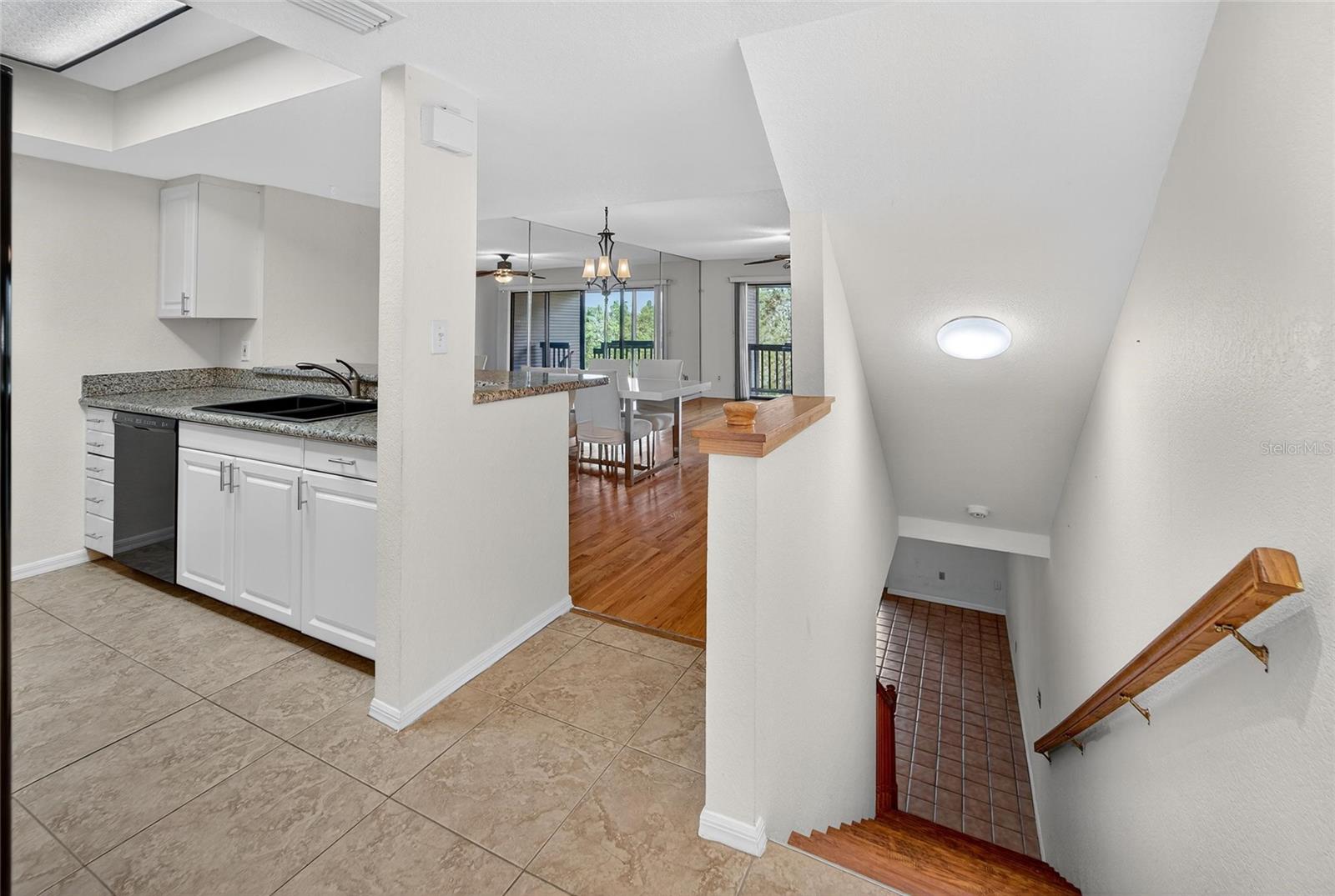 TARA CAY III - Residential