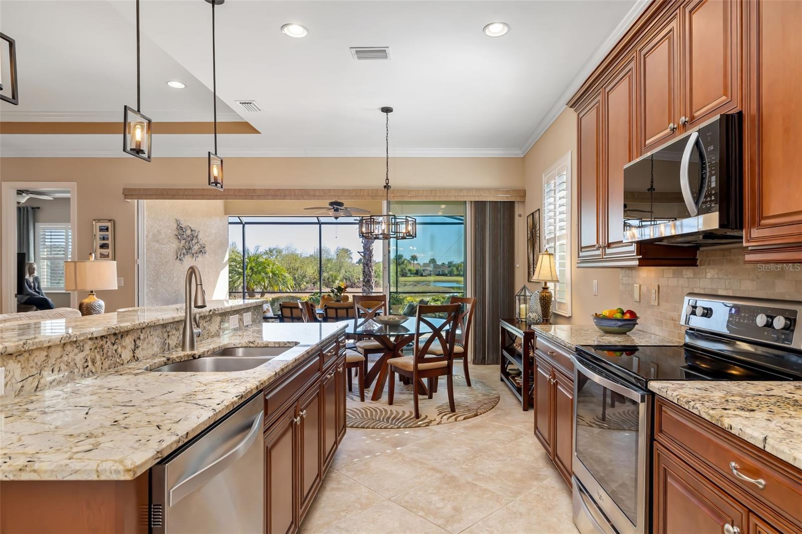 VENETIAN GOLF & RIVER CLUB - Residential