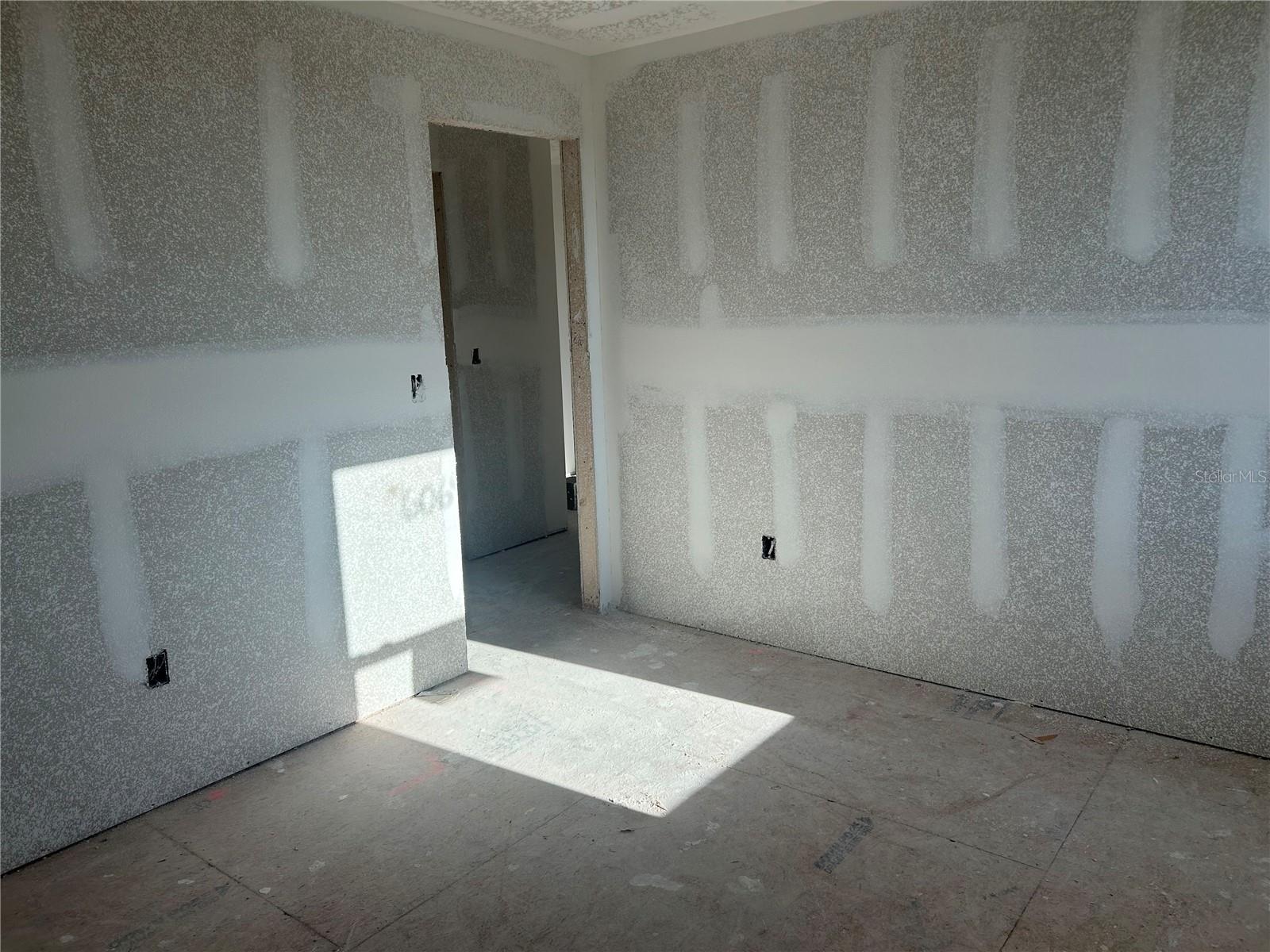 OAKFIELD TRAILS WEST - Residential