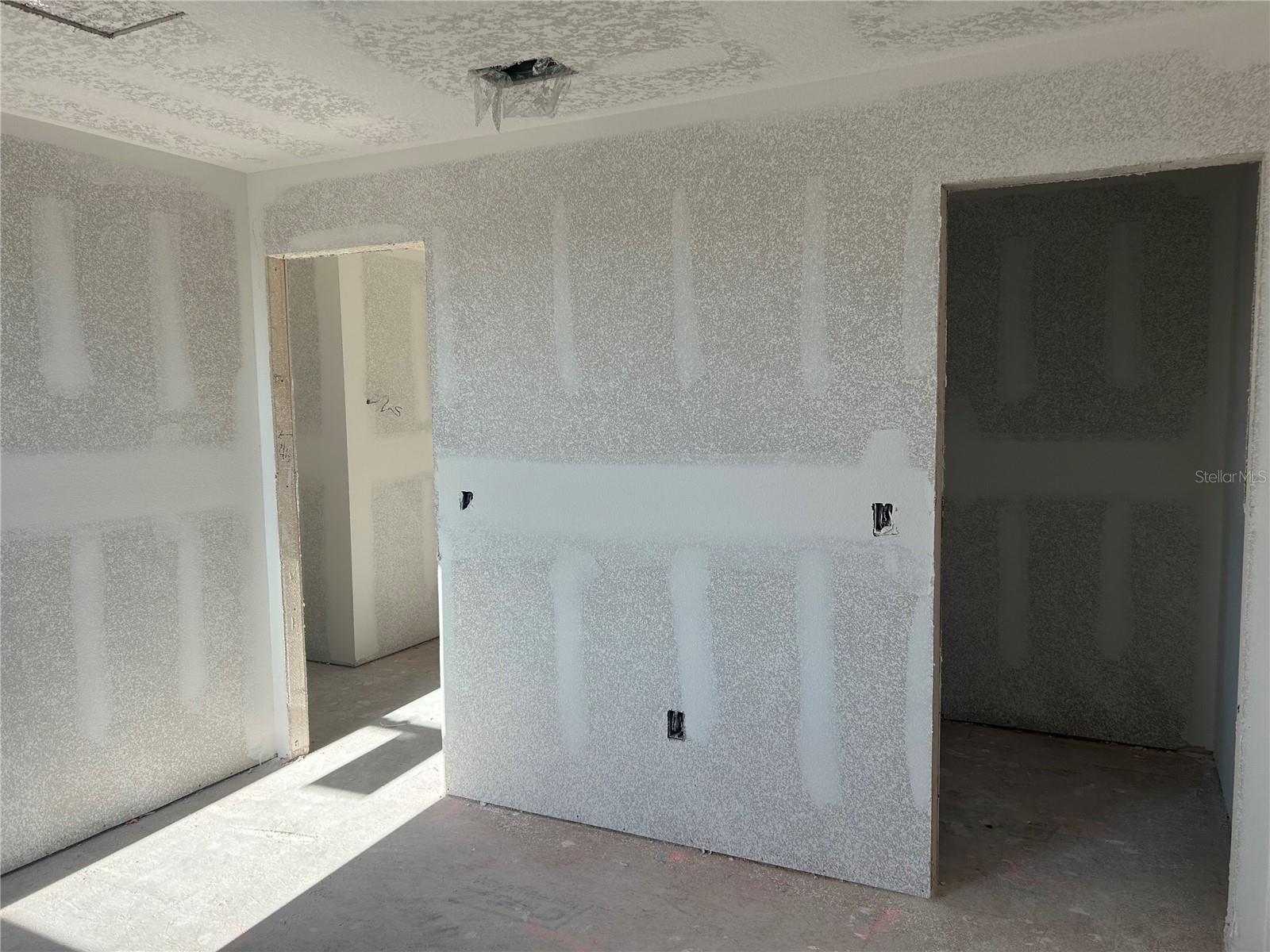 OAKFIELD TRAILS WEST - Residential