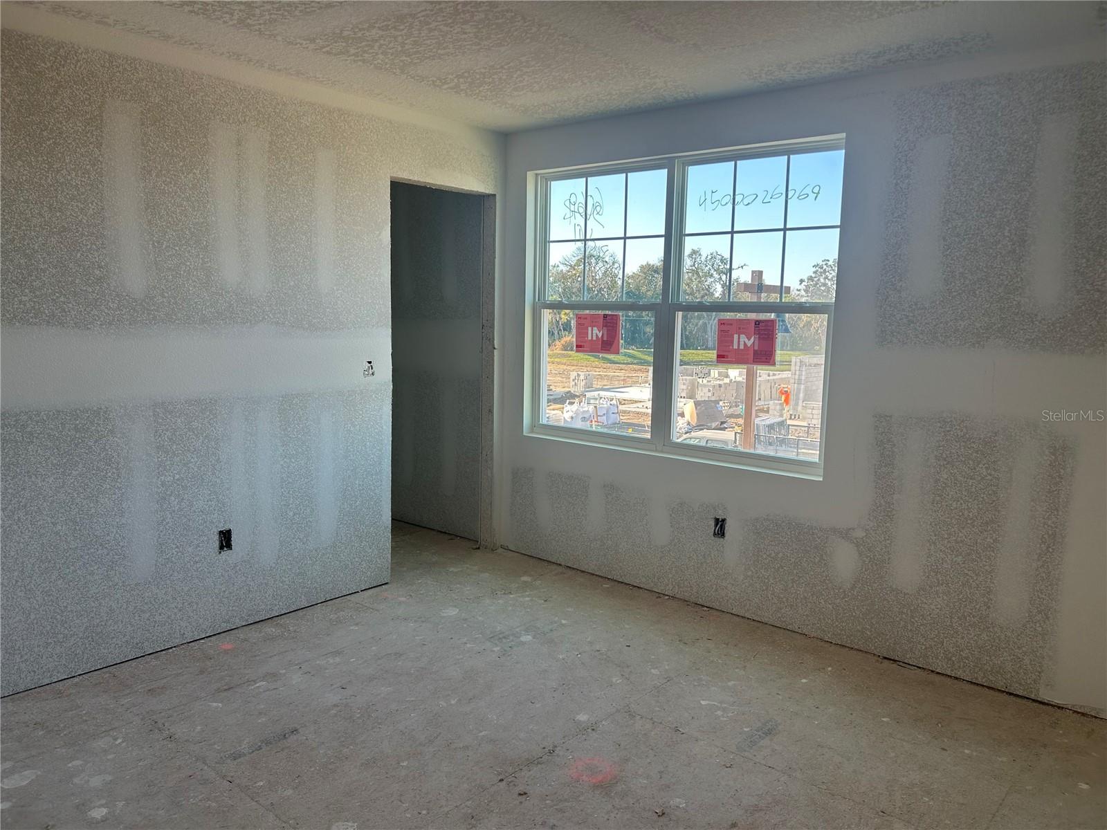 OAKFIELD TRAILS WEST - Residential