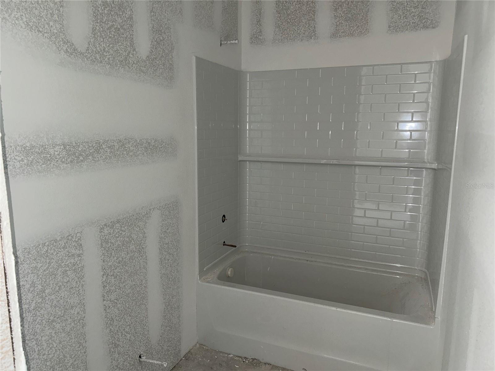 OAKFIELD TRAILS WEST - Residential