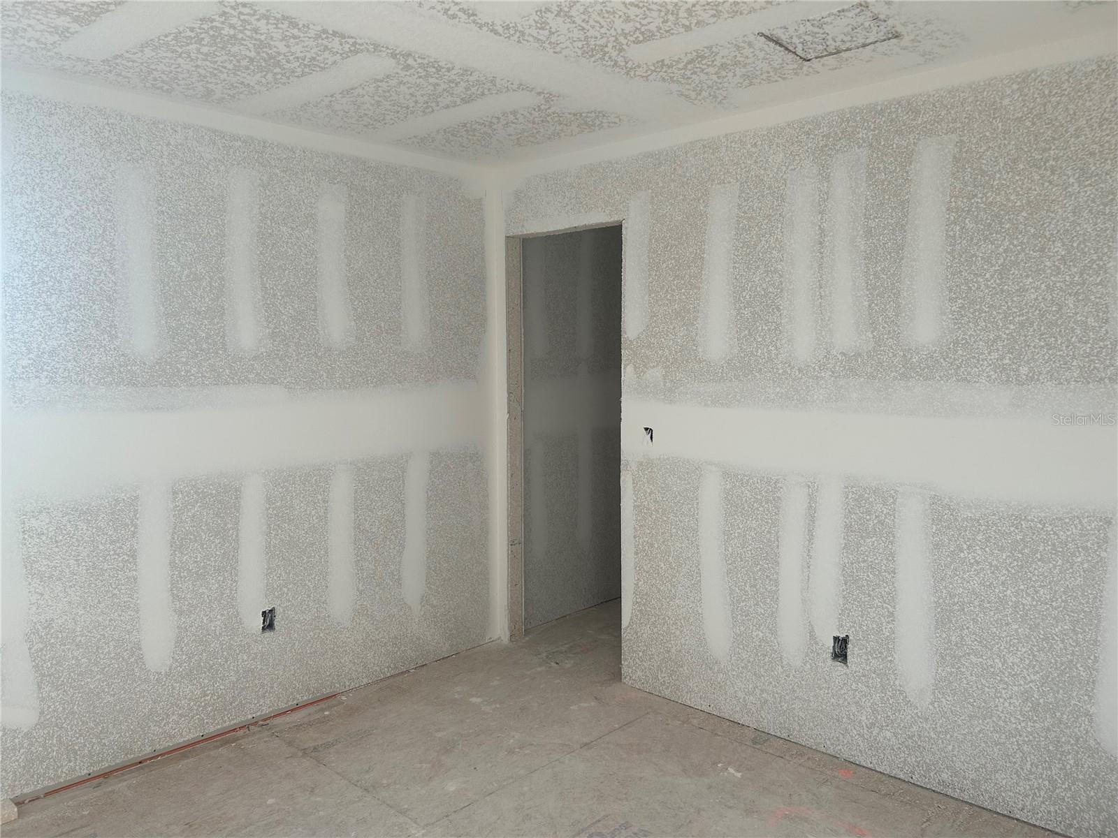 OAKFIELD TRAILS WEST - Residential