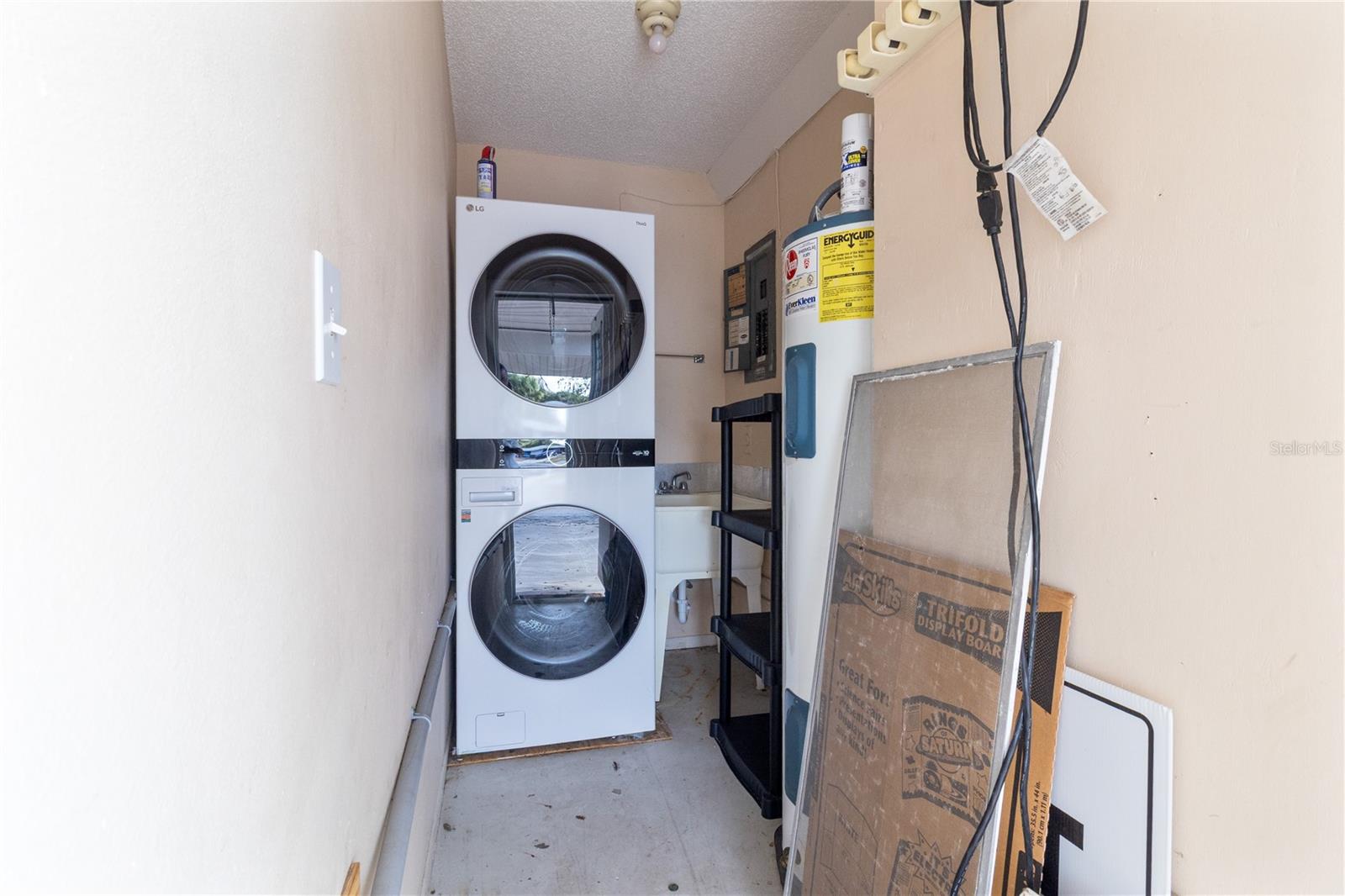 PORT CHARLOTTE SUB 41 - Residential Lease